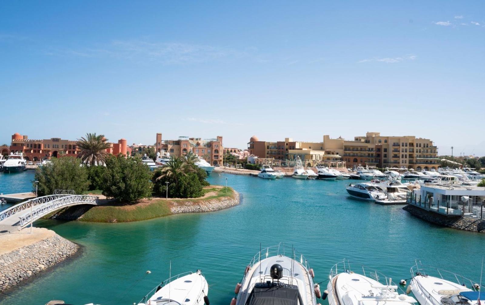 Mb1-1-104 * Hurghada