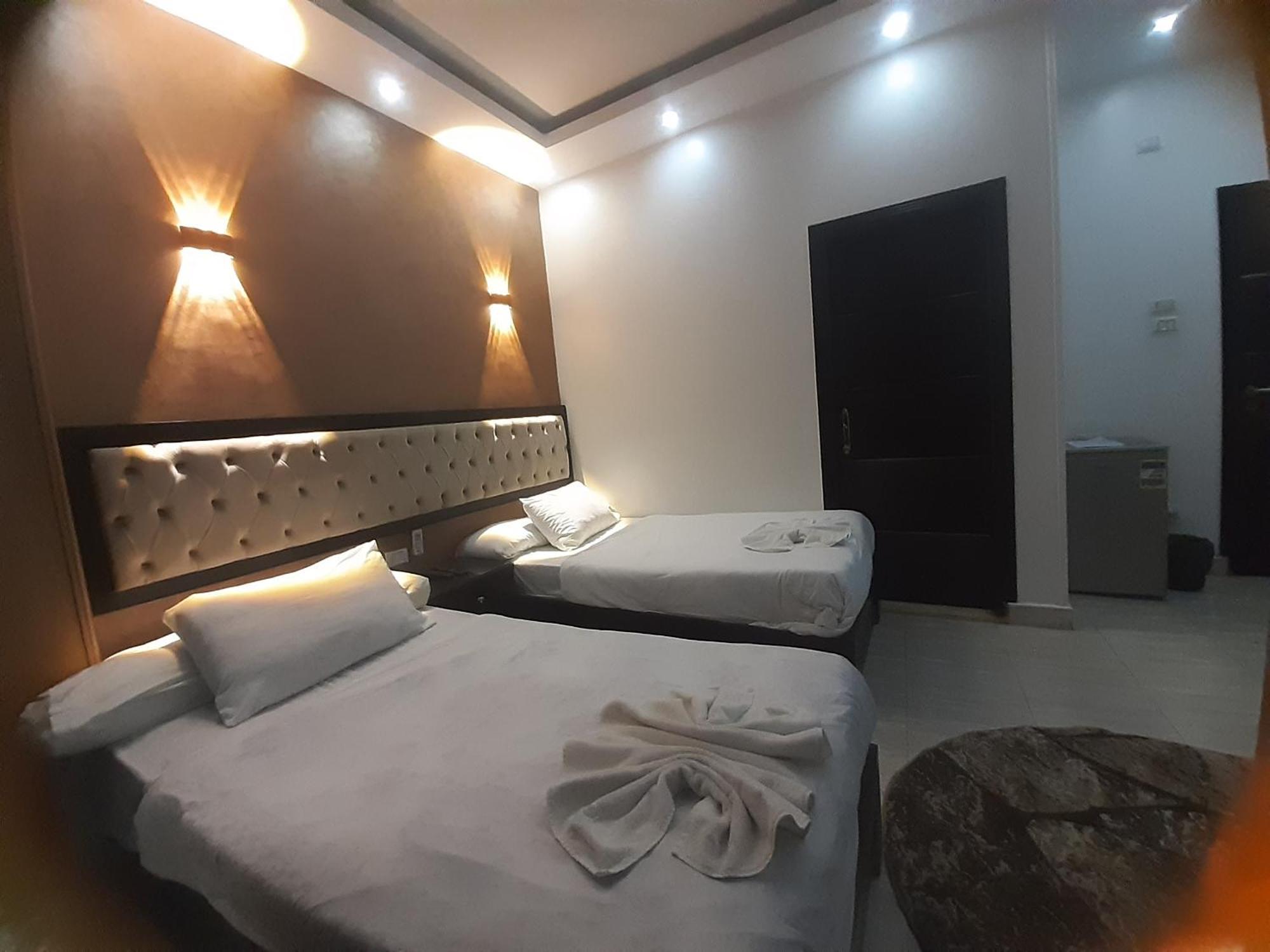 Hotel Tut Pyramids View Kafrat al Jabal