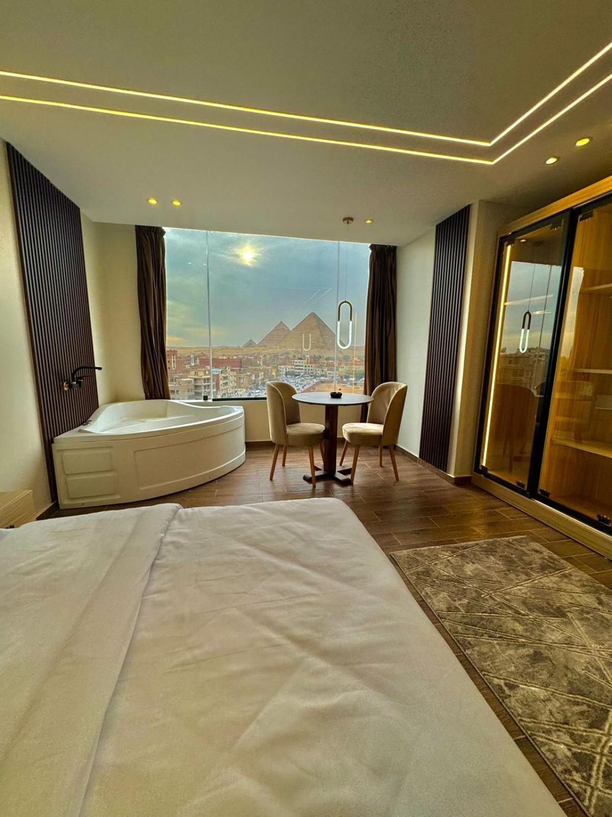 Rotana Pyramids View Nazlet el-Sisi