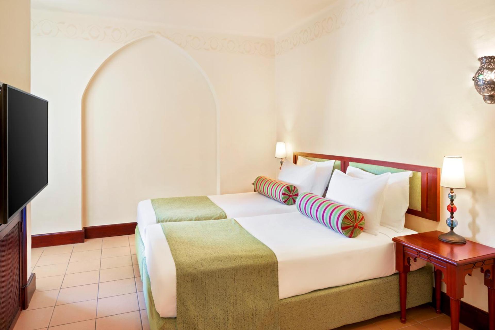 Pickalbatros Oasis Resort 5*