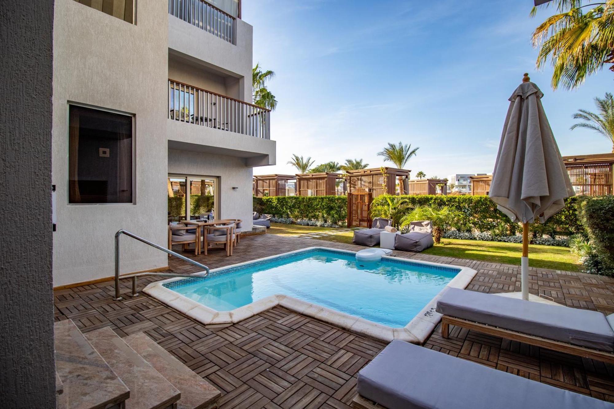 Resort Sunrise Crystal Bay -grand Select (adults Only)