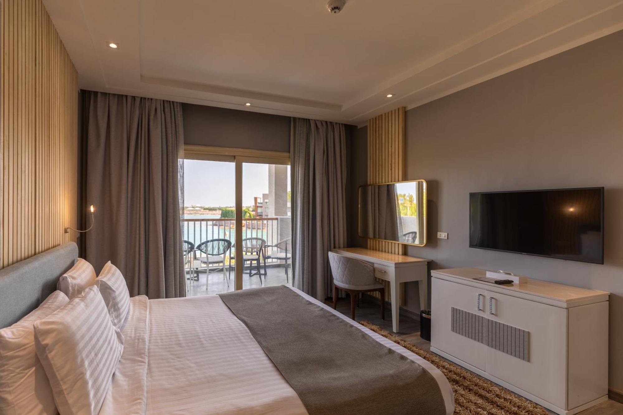 Sunrise Crystal Bay -grand Select (adults Only) Hurghada