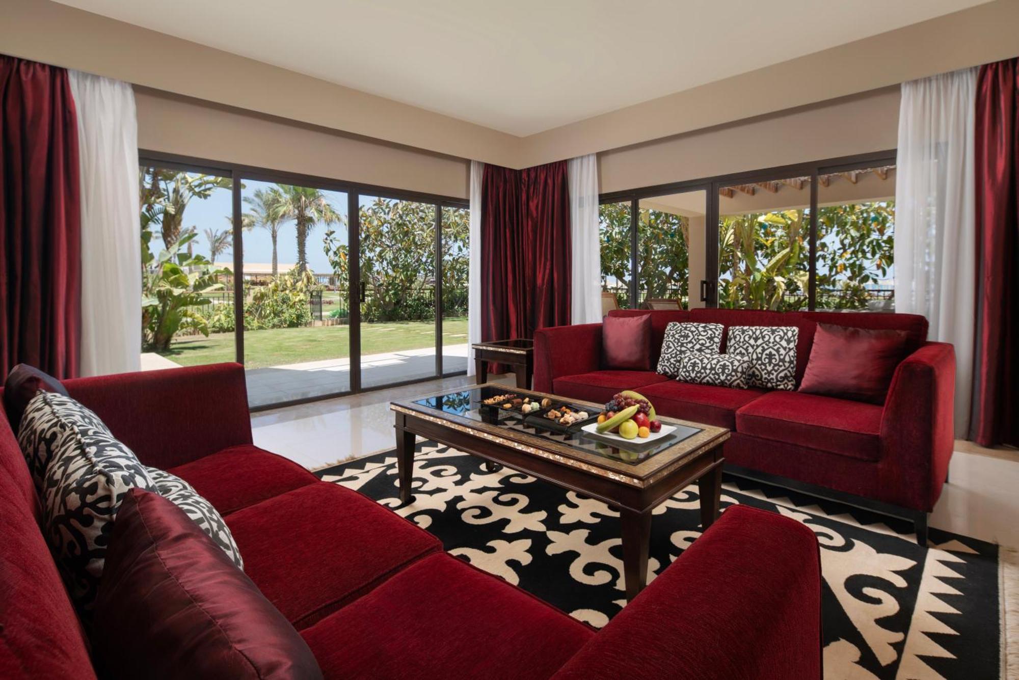 Resort Jaz Oriental, Almaza Bay 5*