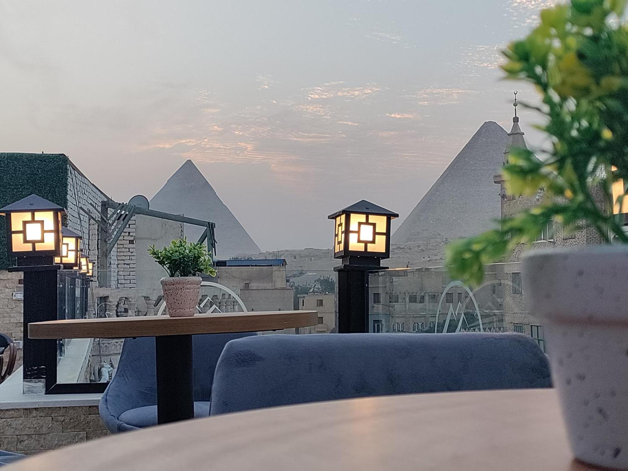 Pyramids Inn Kafrat al Jabal