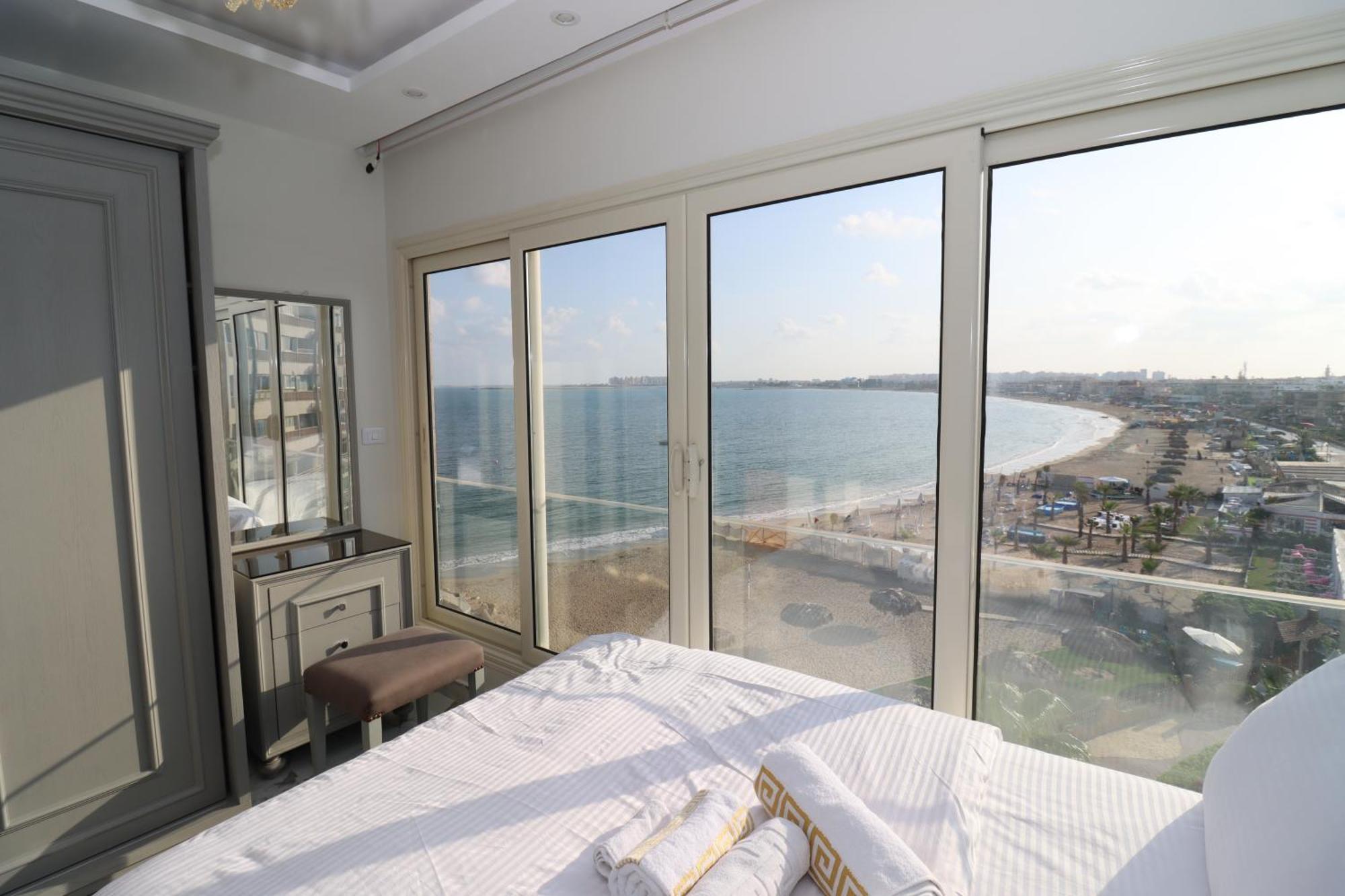 Daire Luxury Mamoura Private