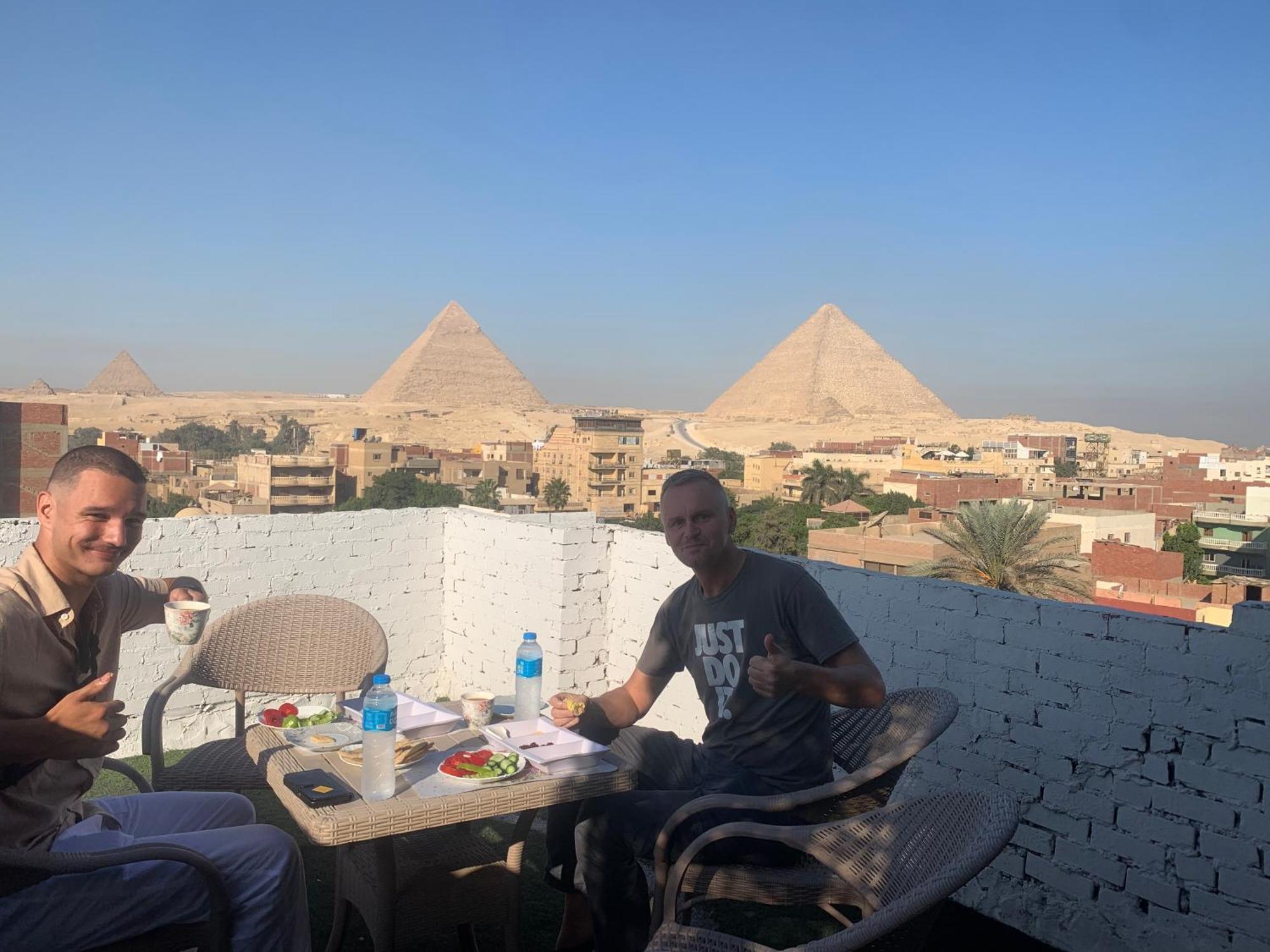Loay Pyramids View Pansiyon
