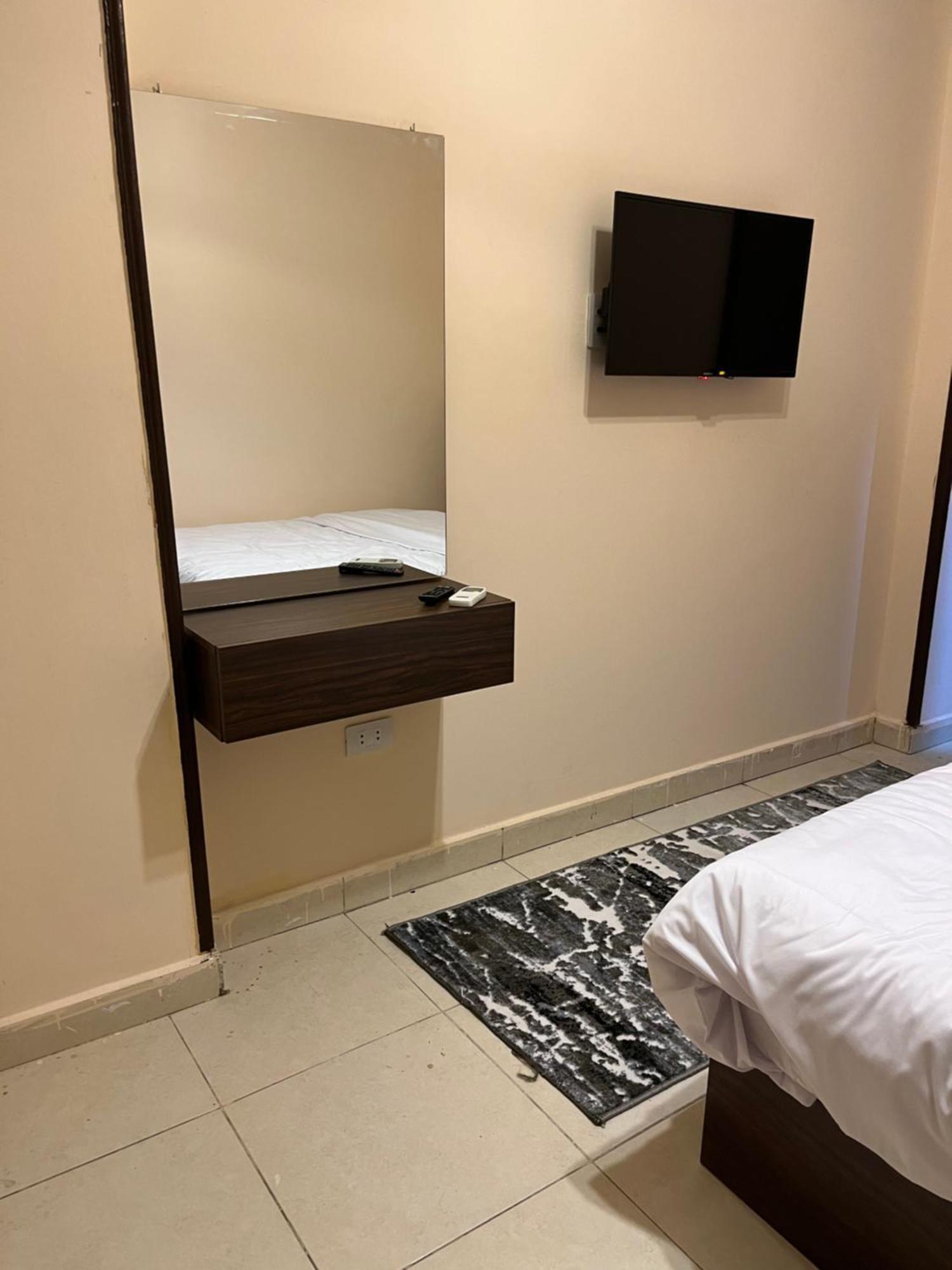 Badr Pyramids Inn Guest house *
