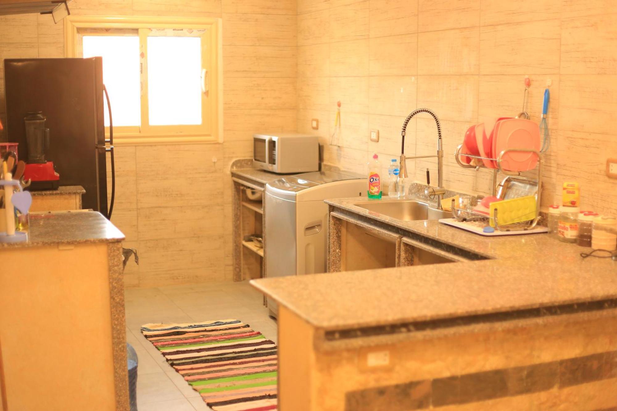 Heart Of Town Sea View Apartment Safaga