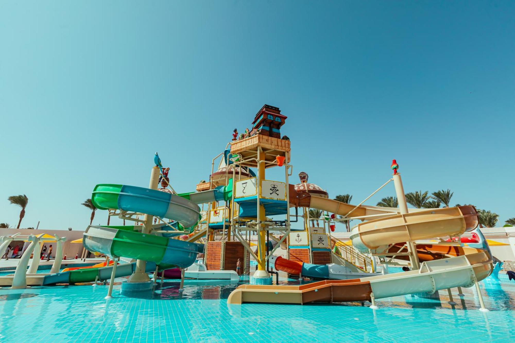 Pickalbatros Oasis Resort