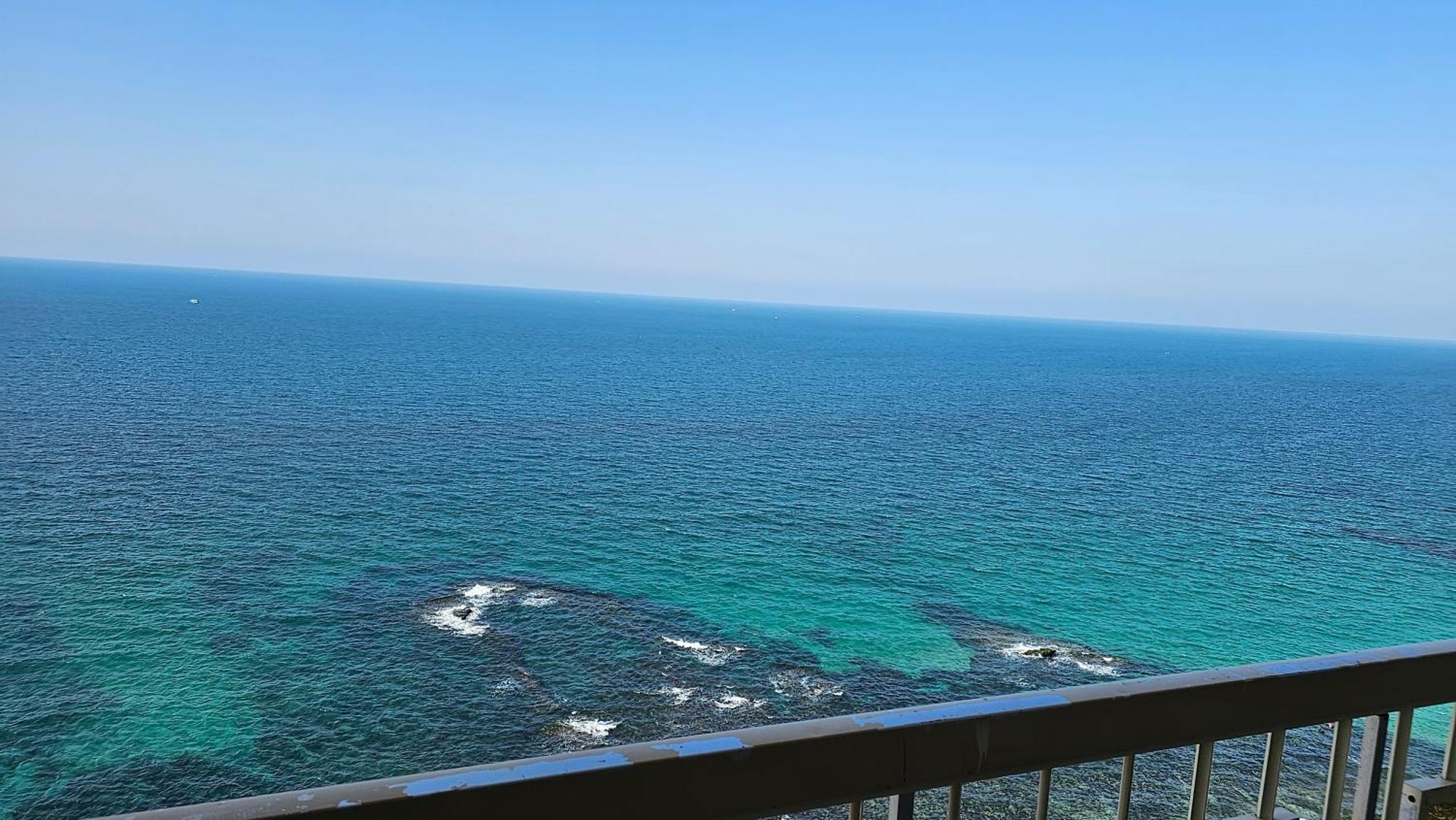 Alex Sea View - Families Only Alexandria