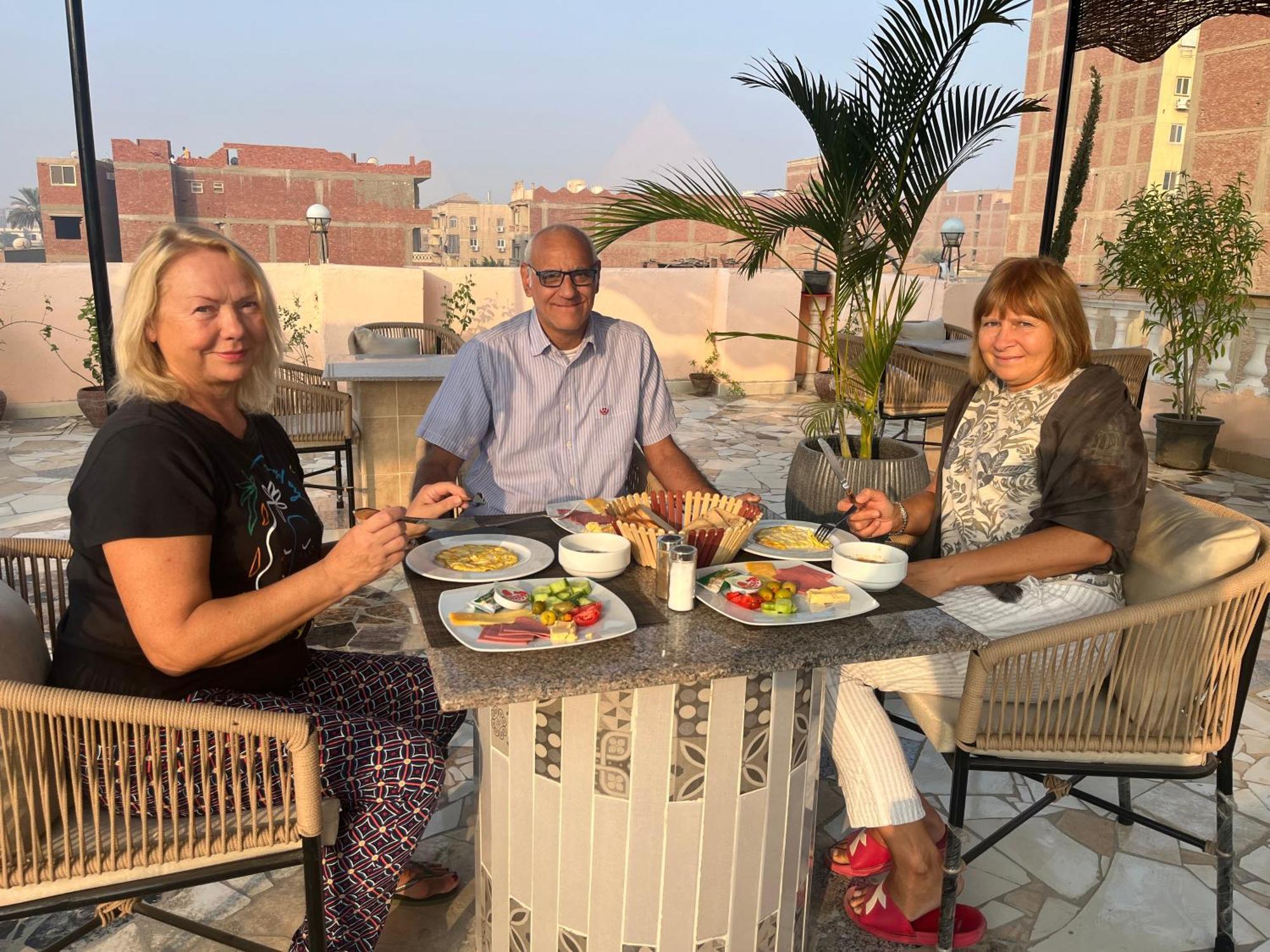 Badr Pyramids Inn Guest house *