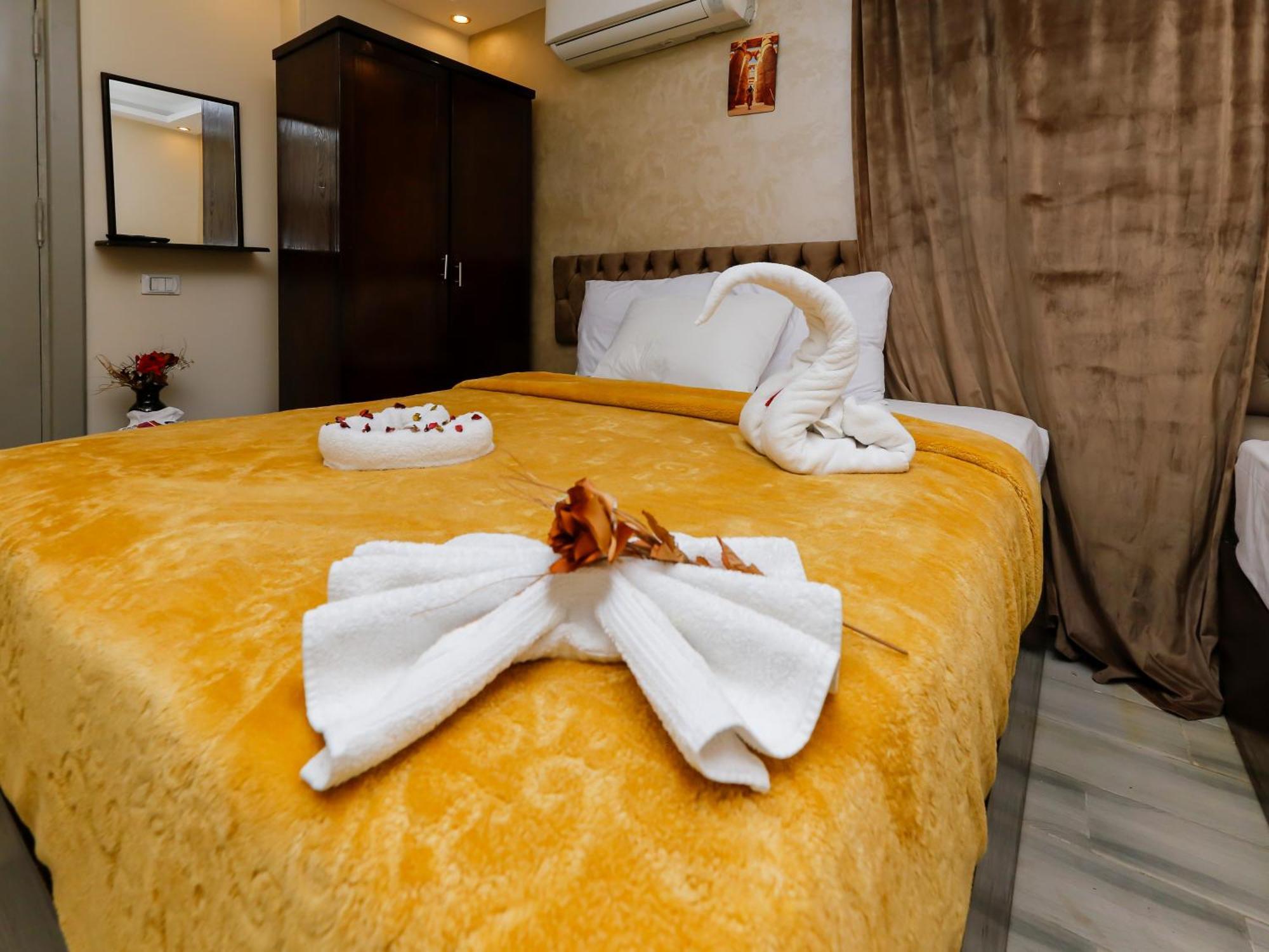 Guest house Venus Pyramids - Roof Access W Free Break Fast 3*