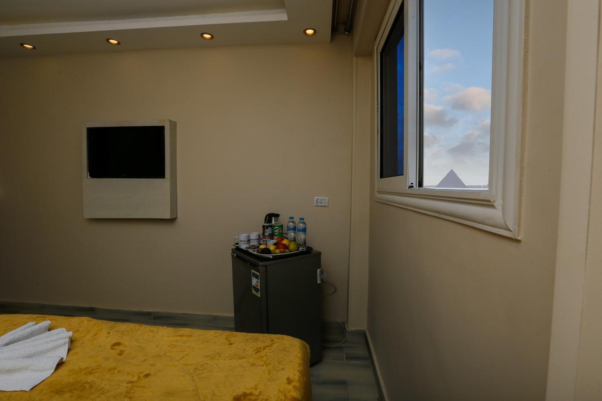 Guest house Venus Pyramids - Roof Access W Free Break Fast