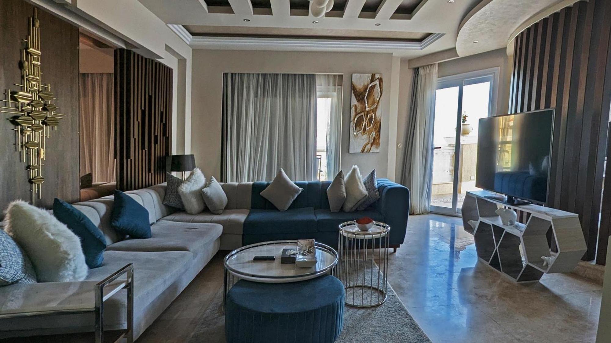Kaisol Romance Sahl Hasheesh - Adults Only