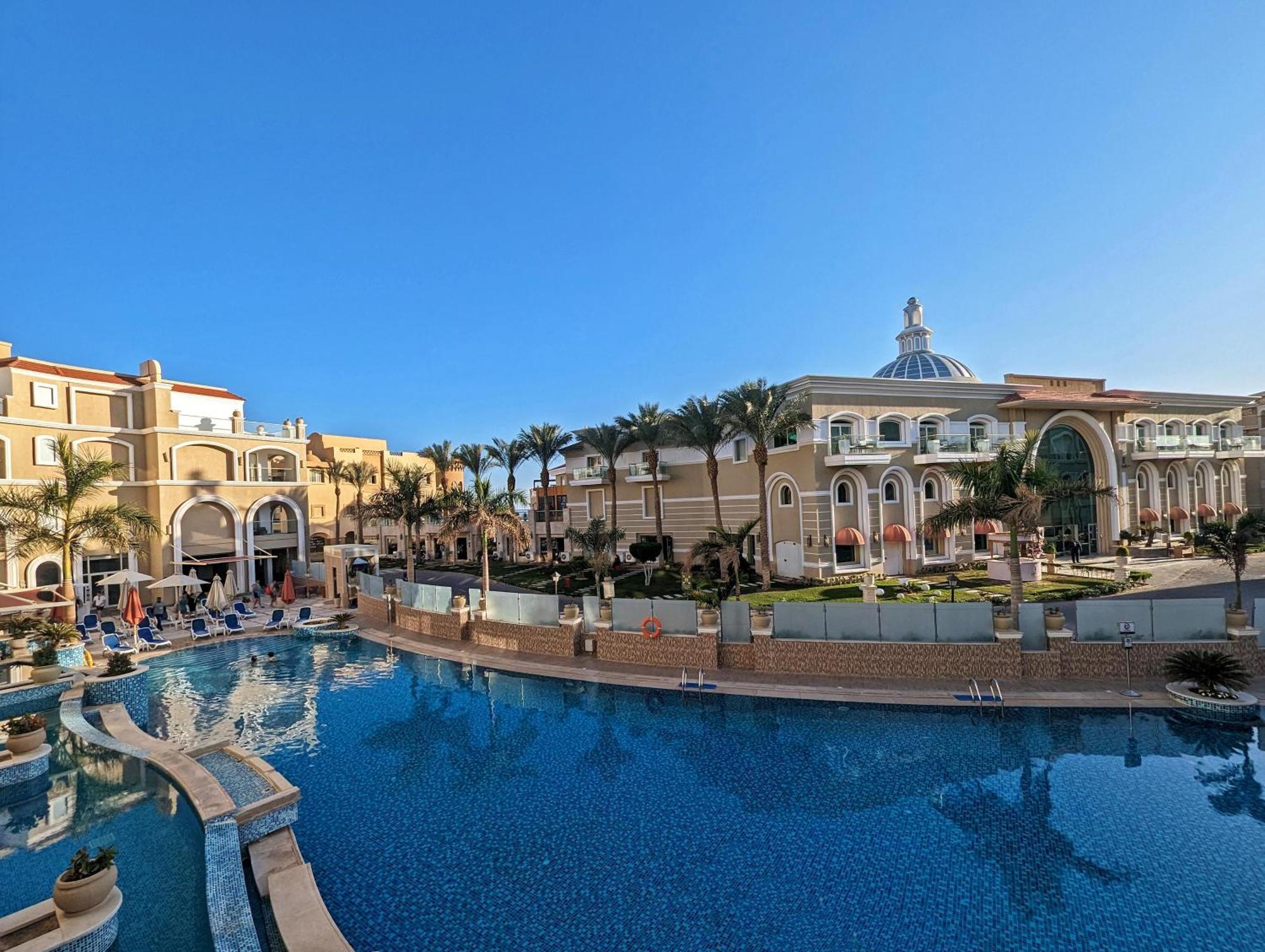 Resort Kaisol Romance Sahl Hasheesh - Adults Only