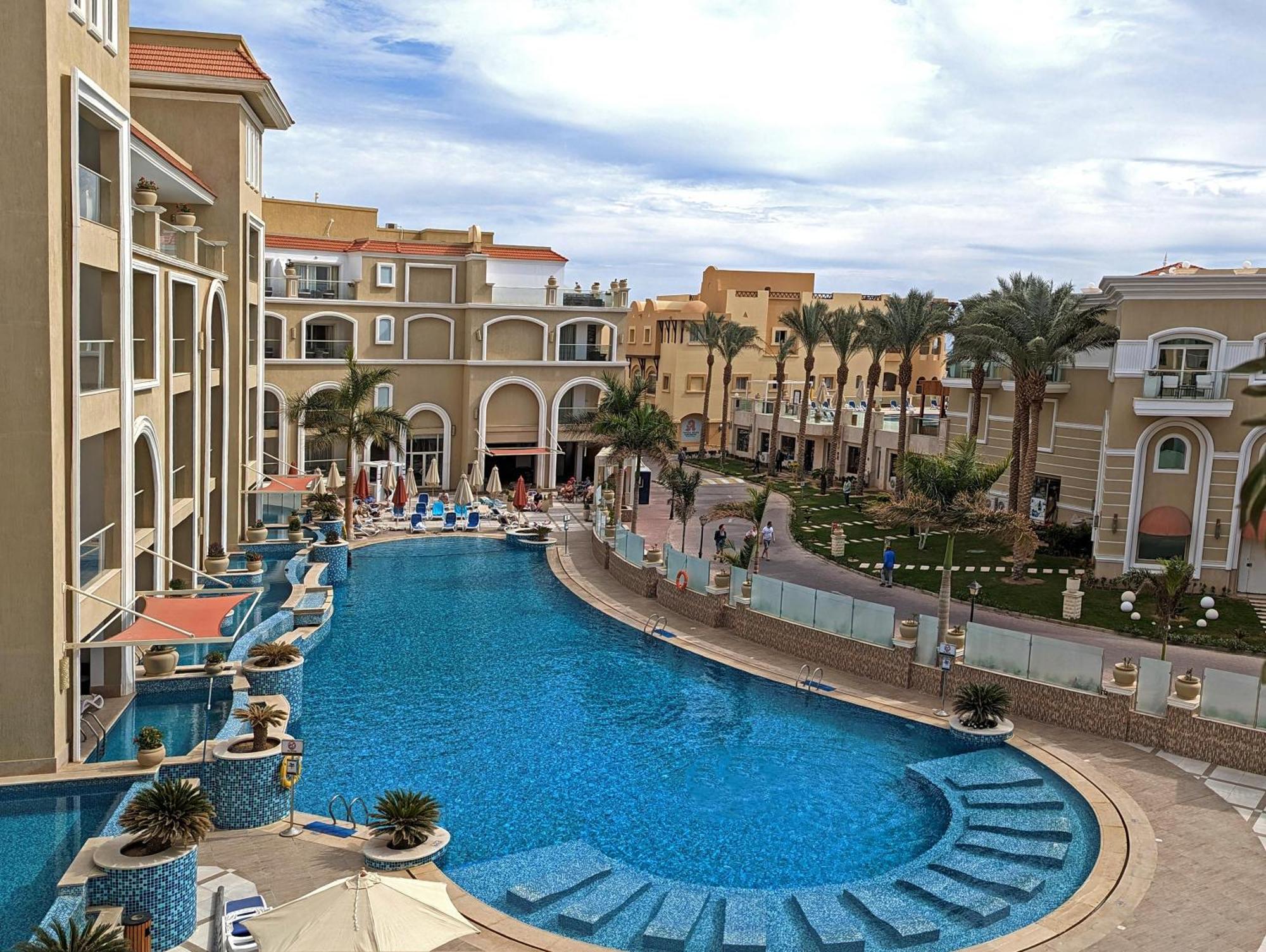 Resort Kaisol Romance Sahl Hasheesh - Adults Only