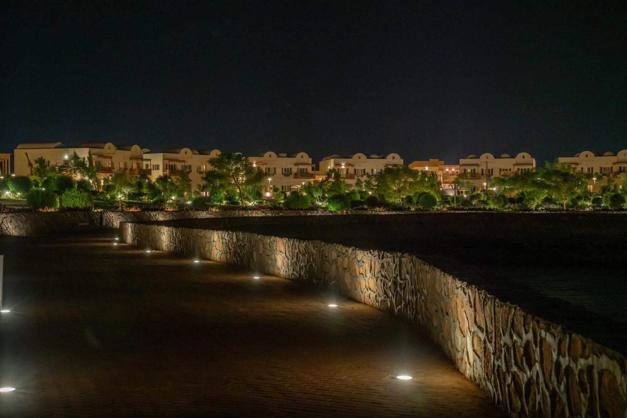 Azal Lagoons 5* Abu Simbel
