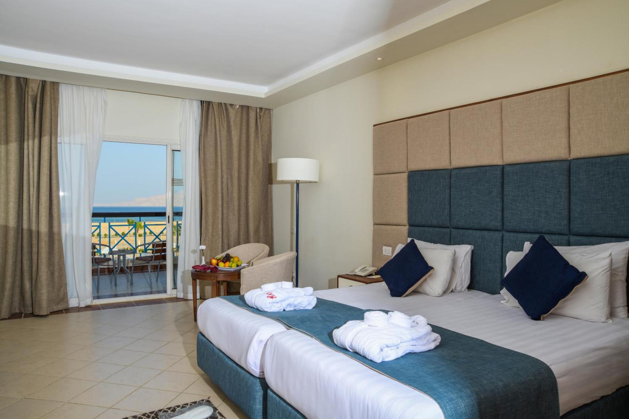 Resort Ivy Cyrene Island Aqua Park (adults Only)