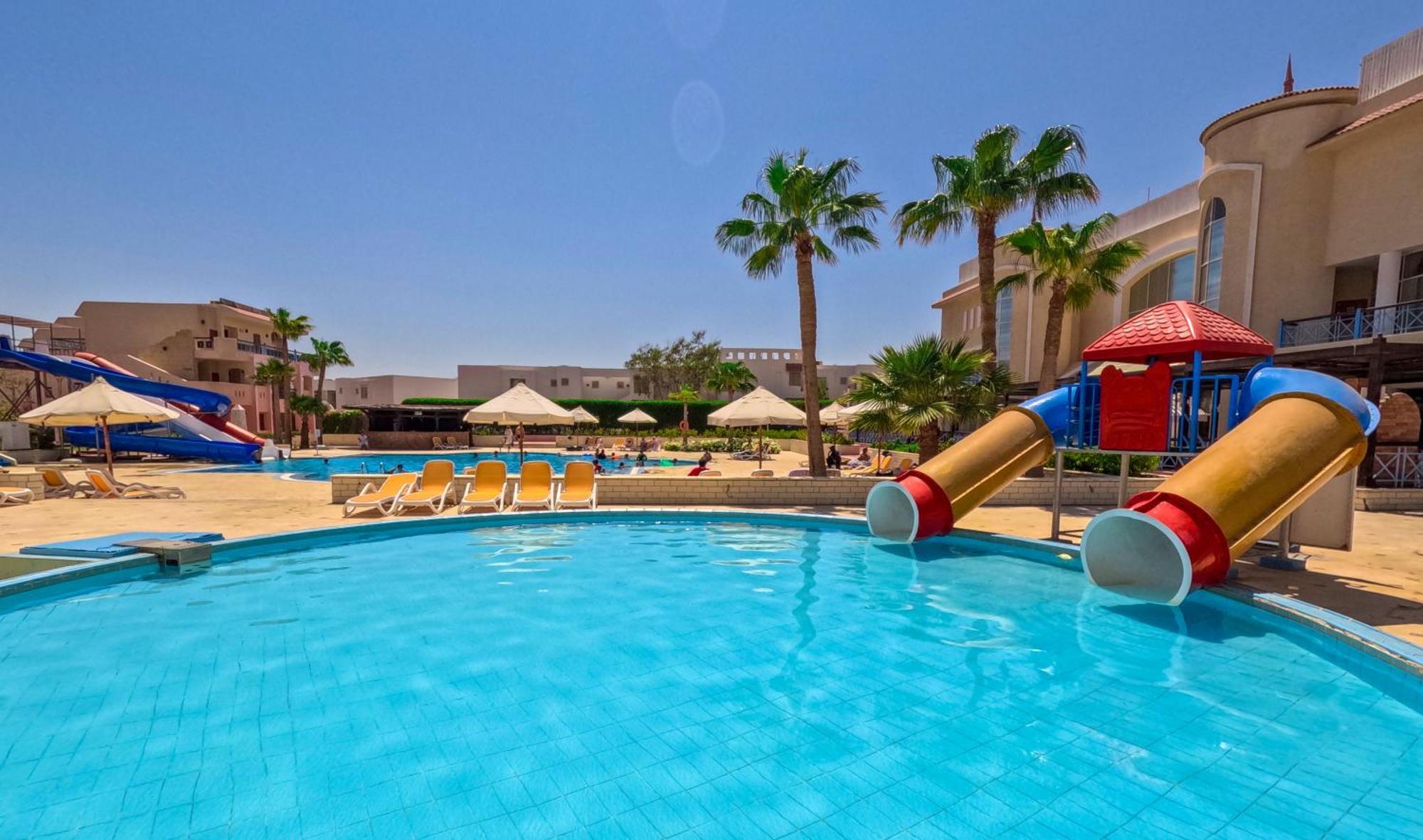 Ivy Cyrene Island Aqua Park (adults Only) 4*
