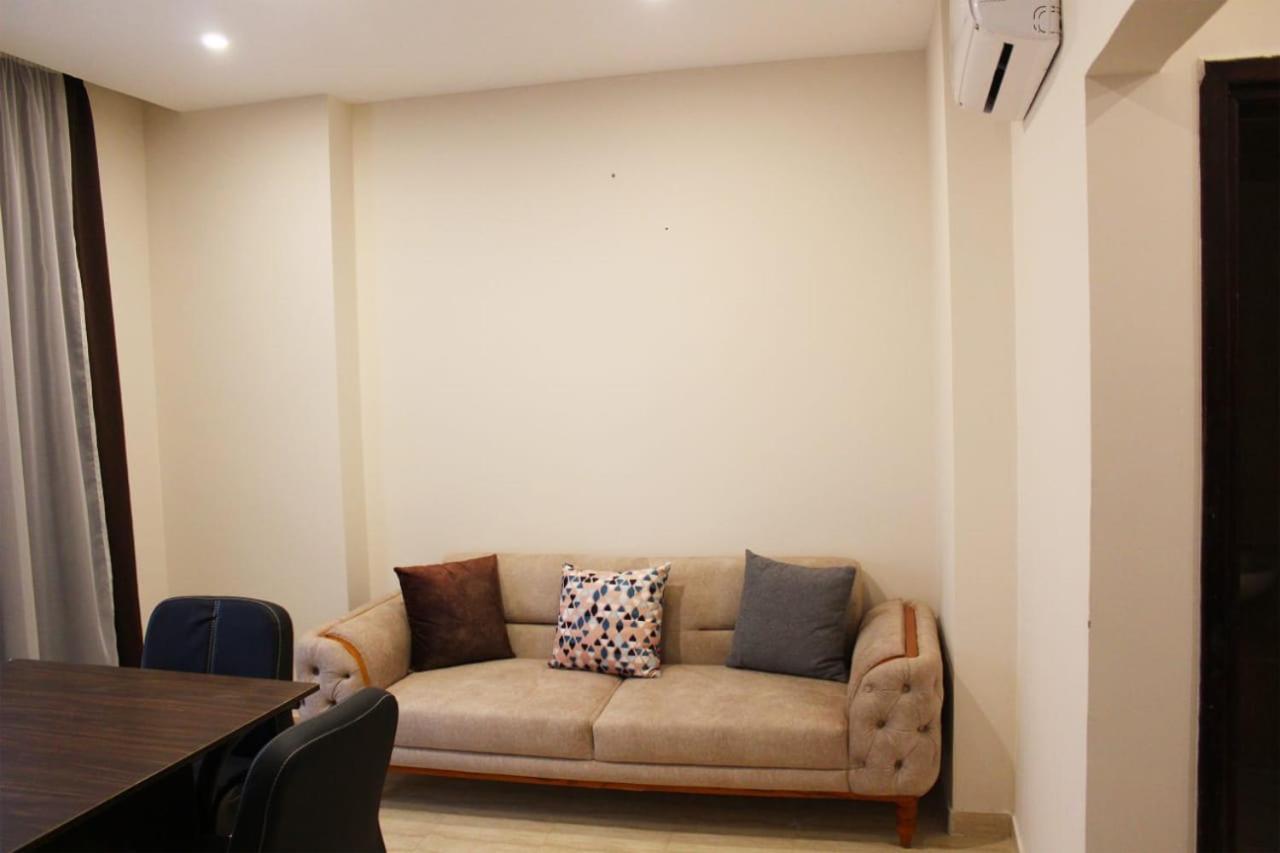 Aparthotel Andalusia Blue *