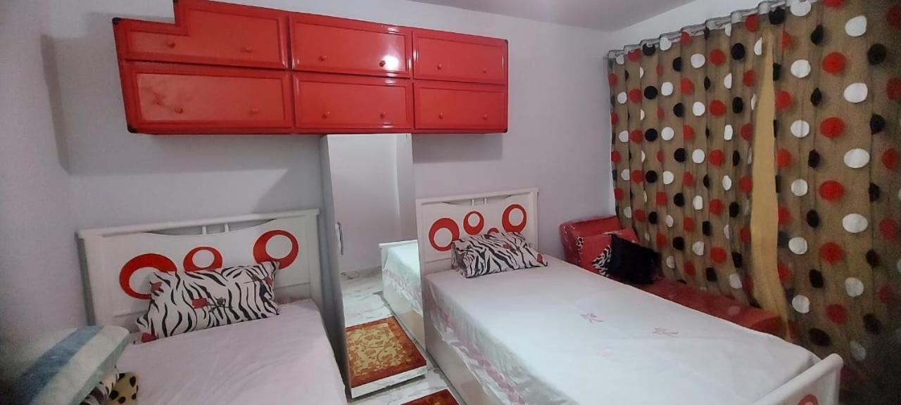 فندقي أرضي بحديقه خاصه في بورتوسعيد Apartment