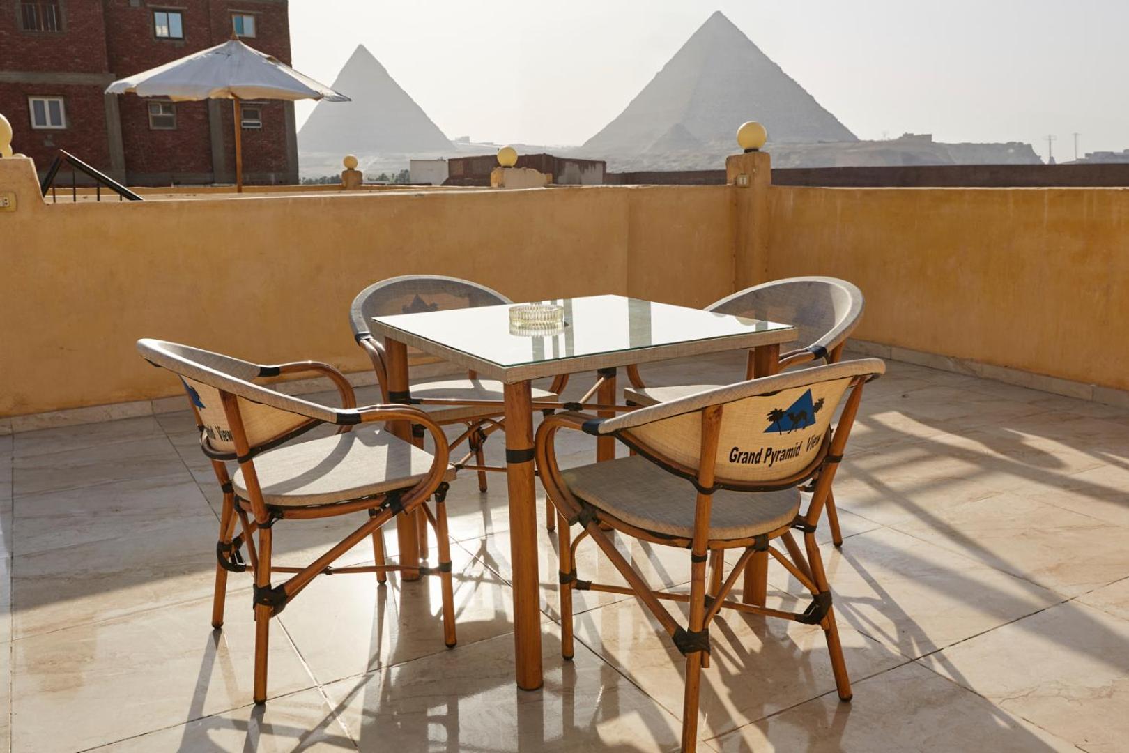 Hotel Grand Pyramid View