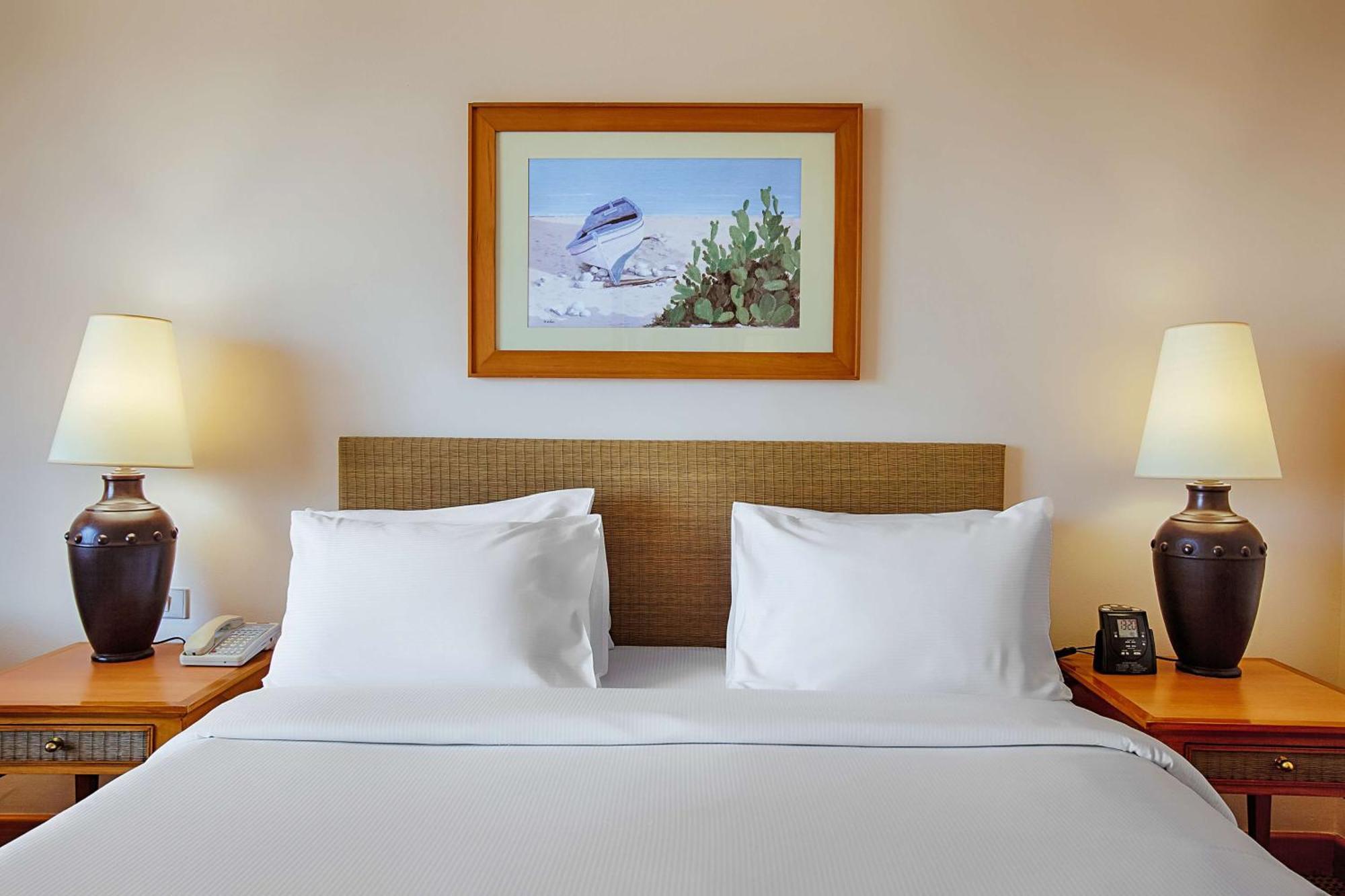 Hilton Plaza Alexandria
