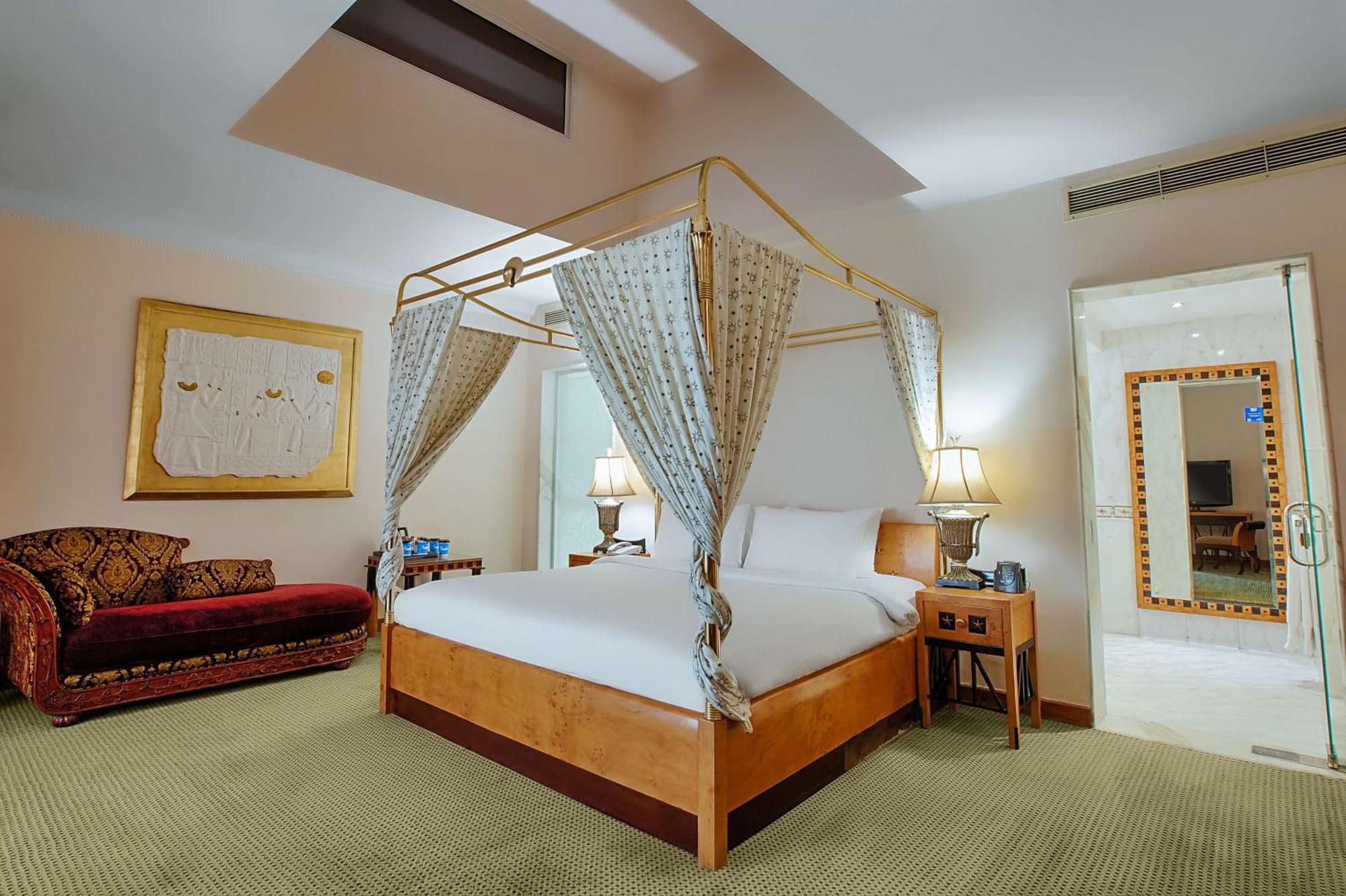Hilton Plaza 5* Alexandria