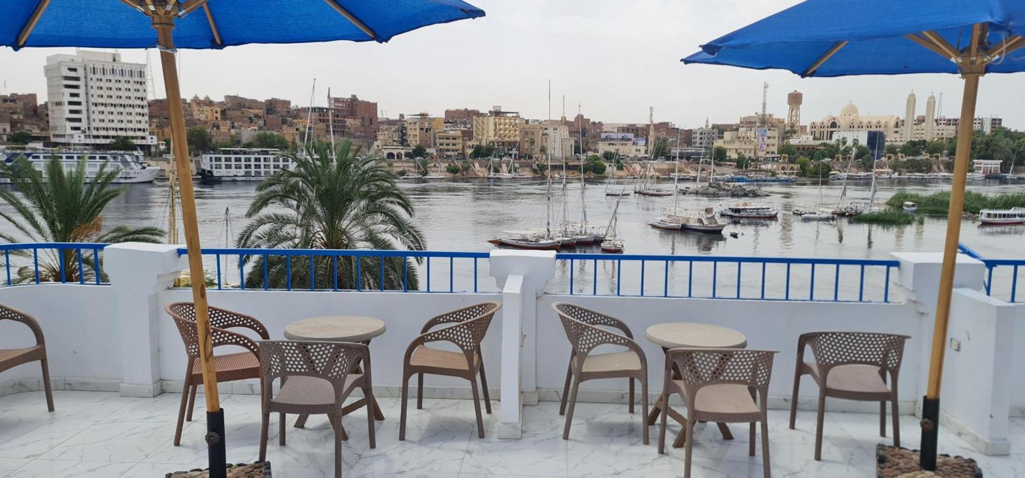 La Terrace Guest house *