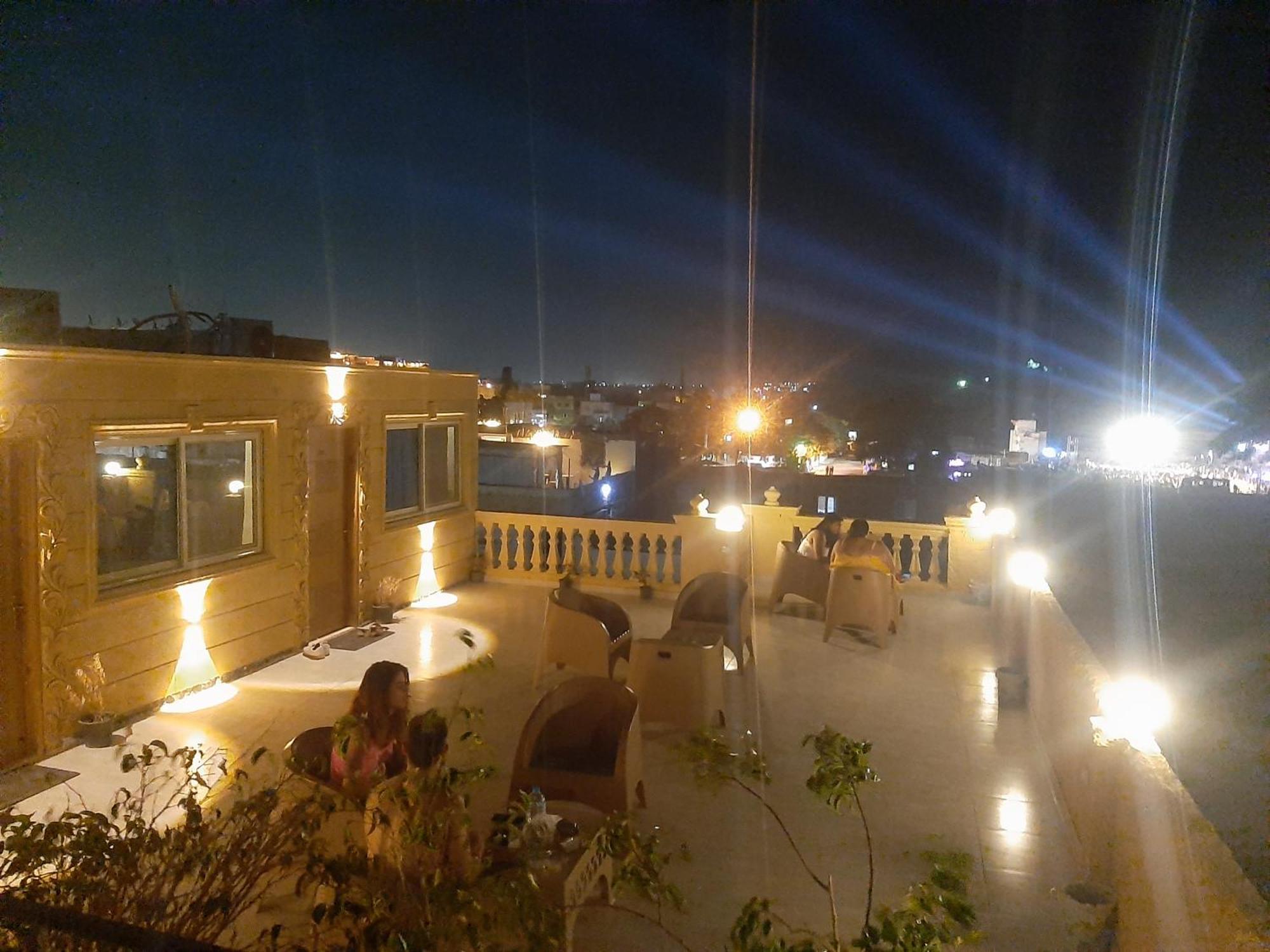 Tamara Pyramids View Guest house *