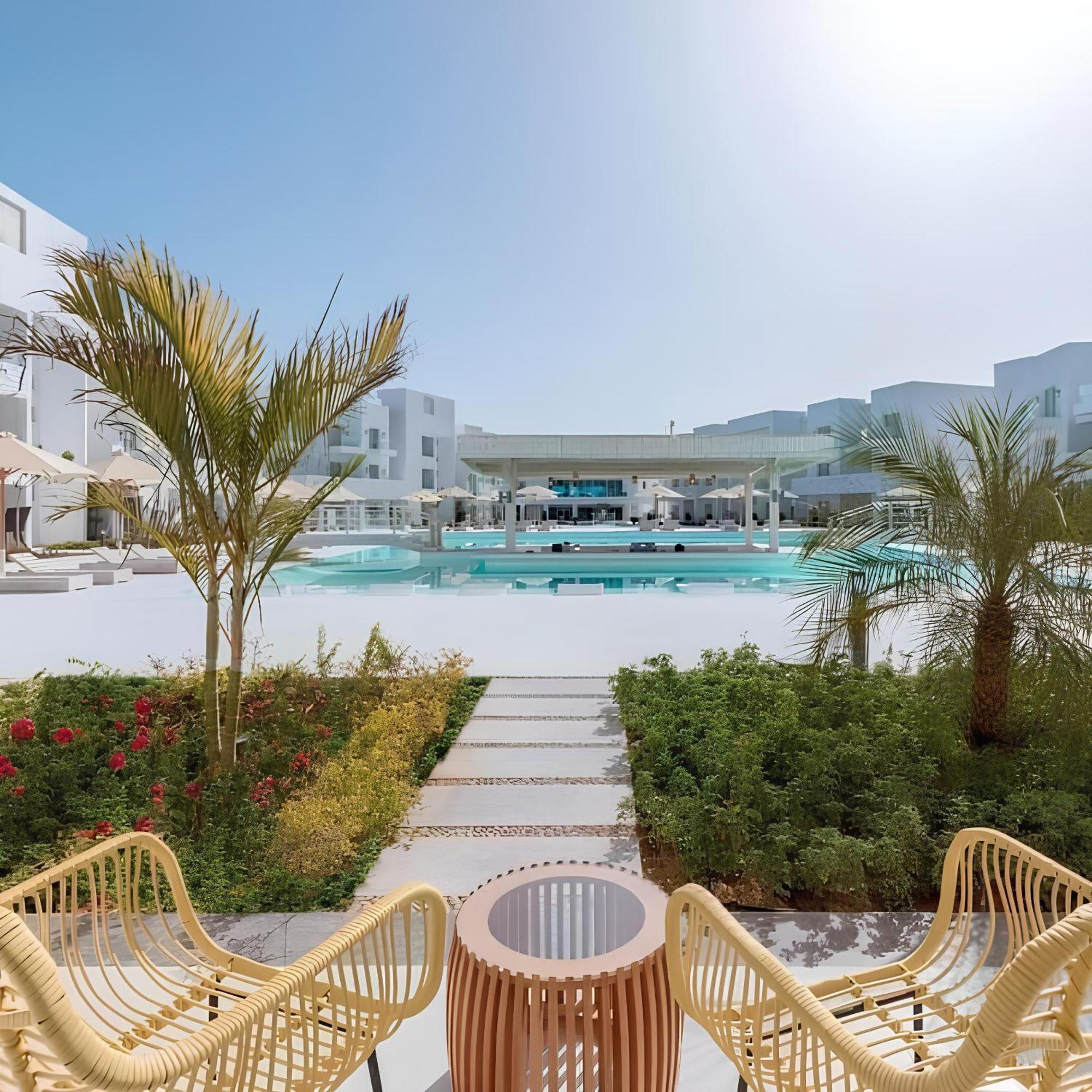 Apartment Salty Life Chalet: Poolside Two-bedroom At Azha Ain Sukhna