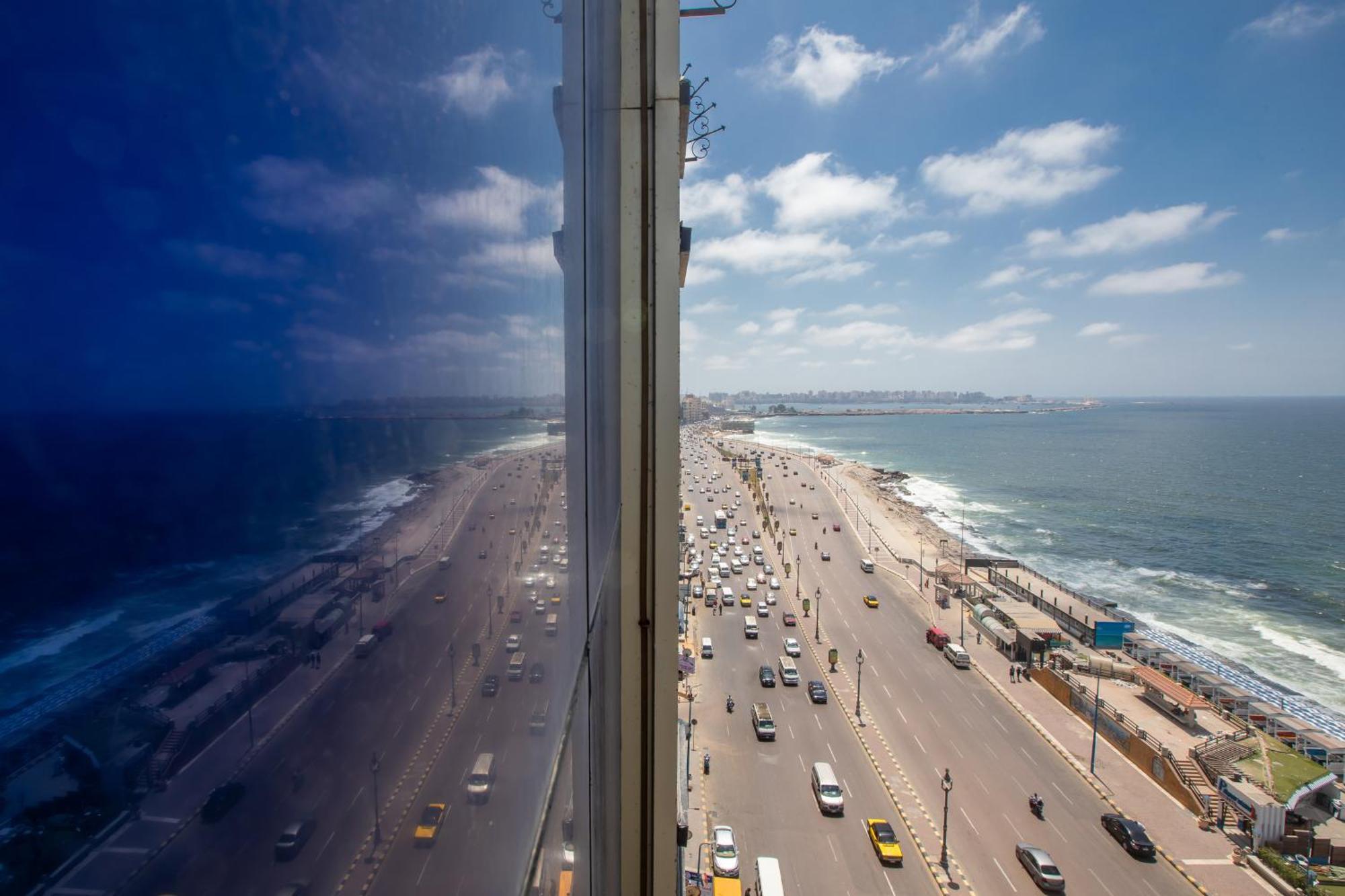 Apartment Skyline Premium Alexandria