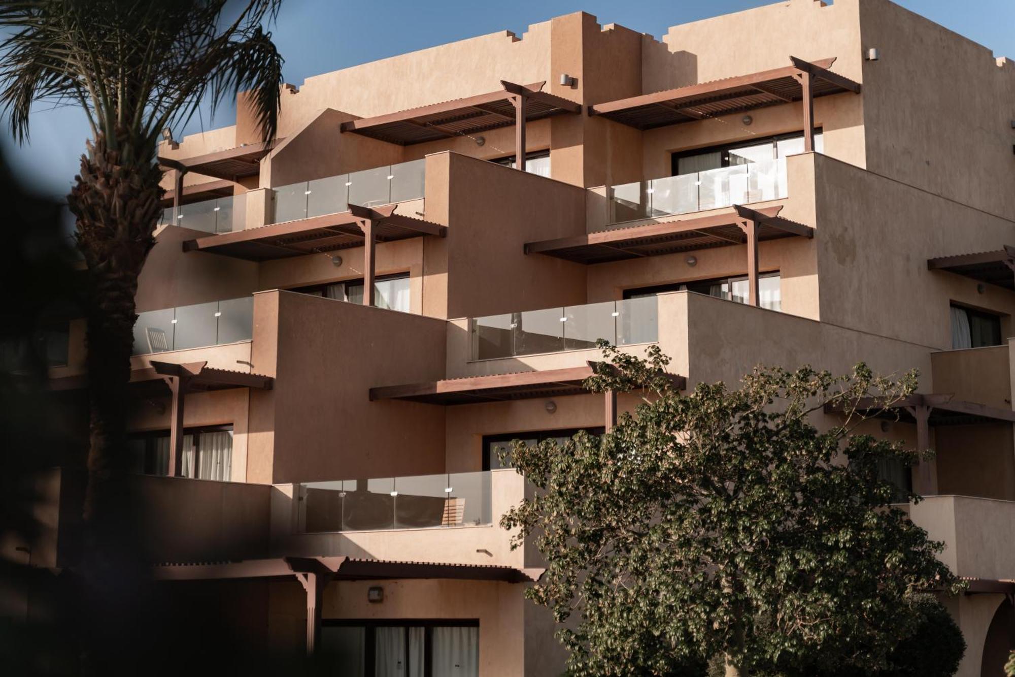 Movenpick Waterpark & 5* Soma Bay