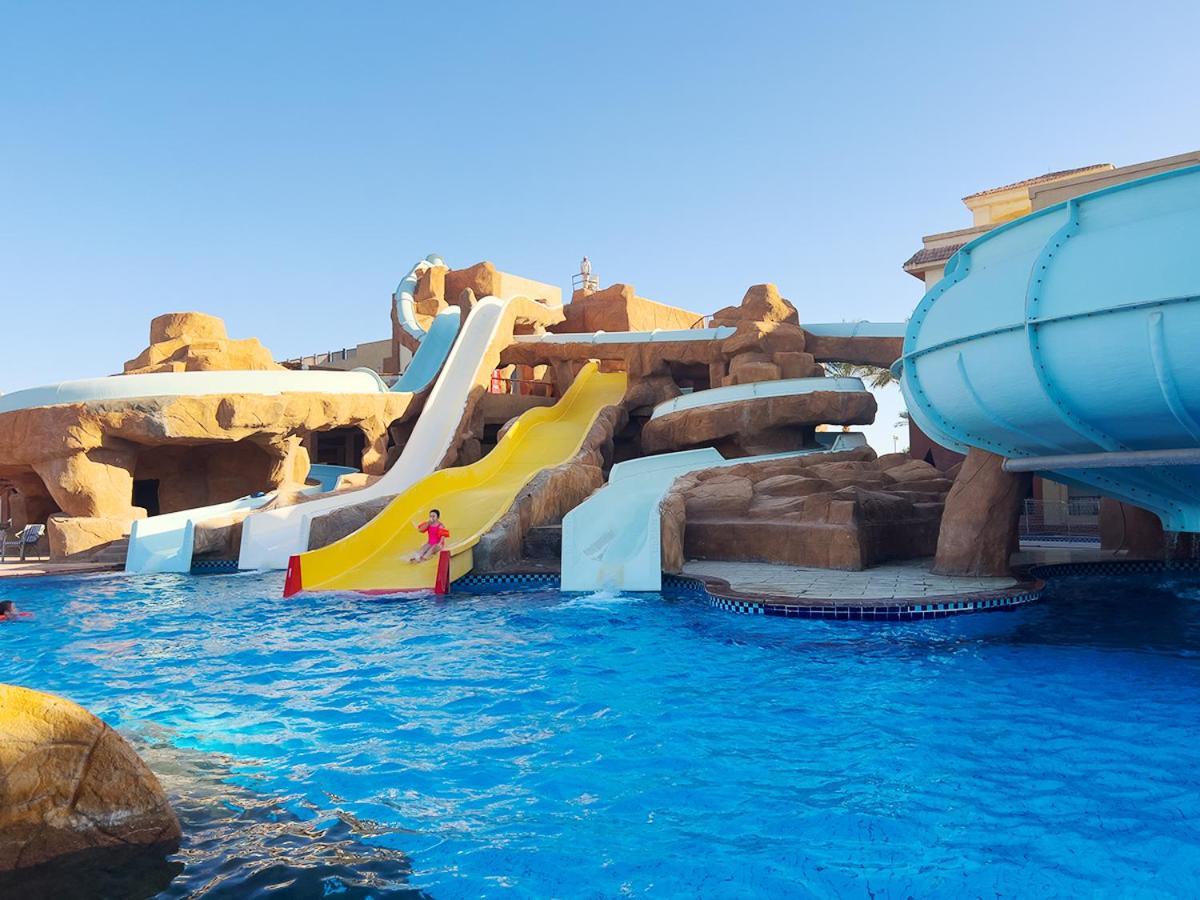 Regency Plaza Aqua Park And Resort