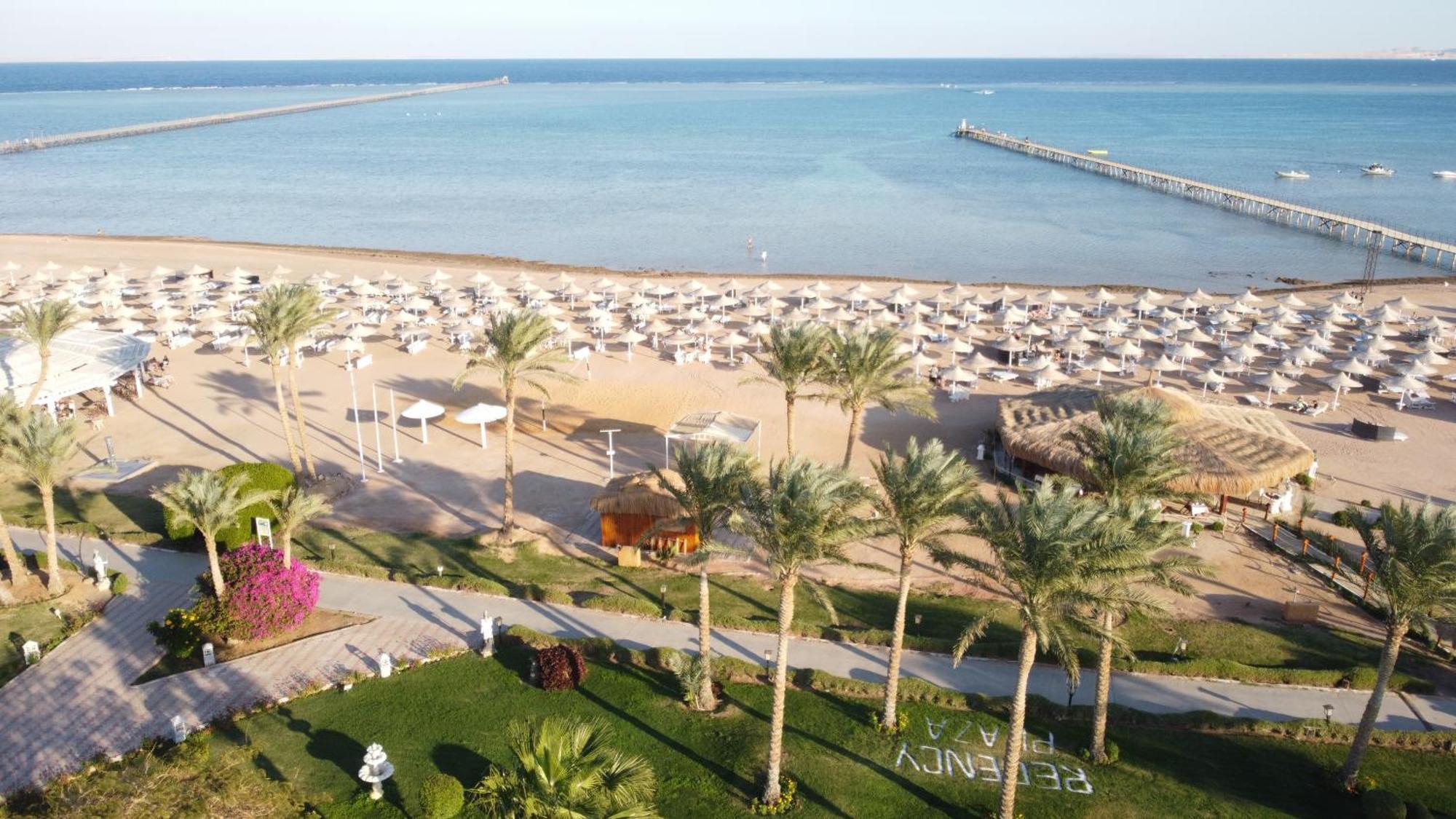Regency Plaza Aqua Park And
