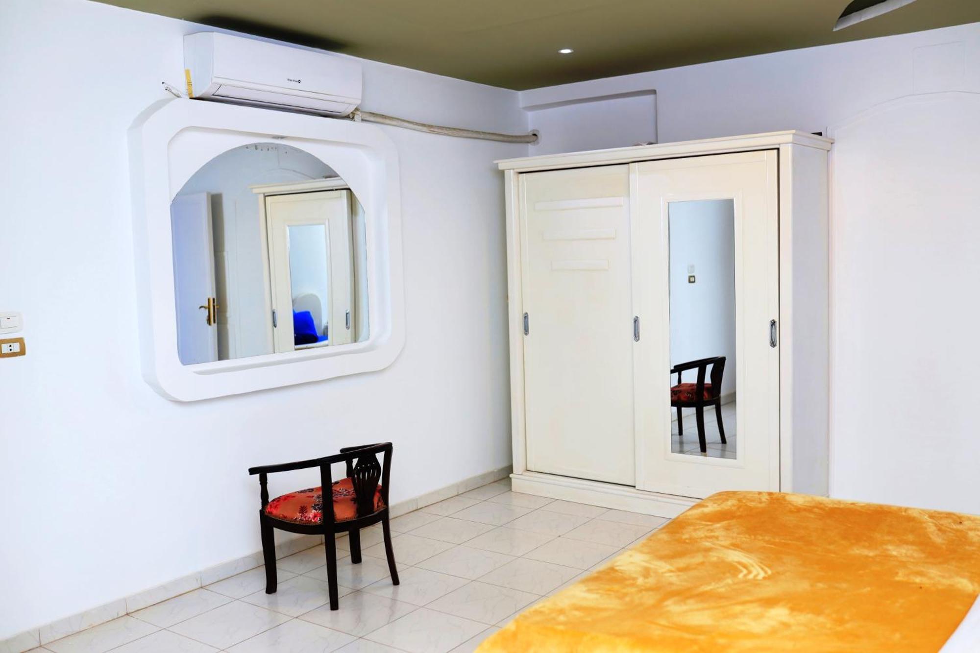 Spring Hotel 3*