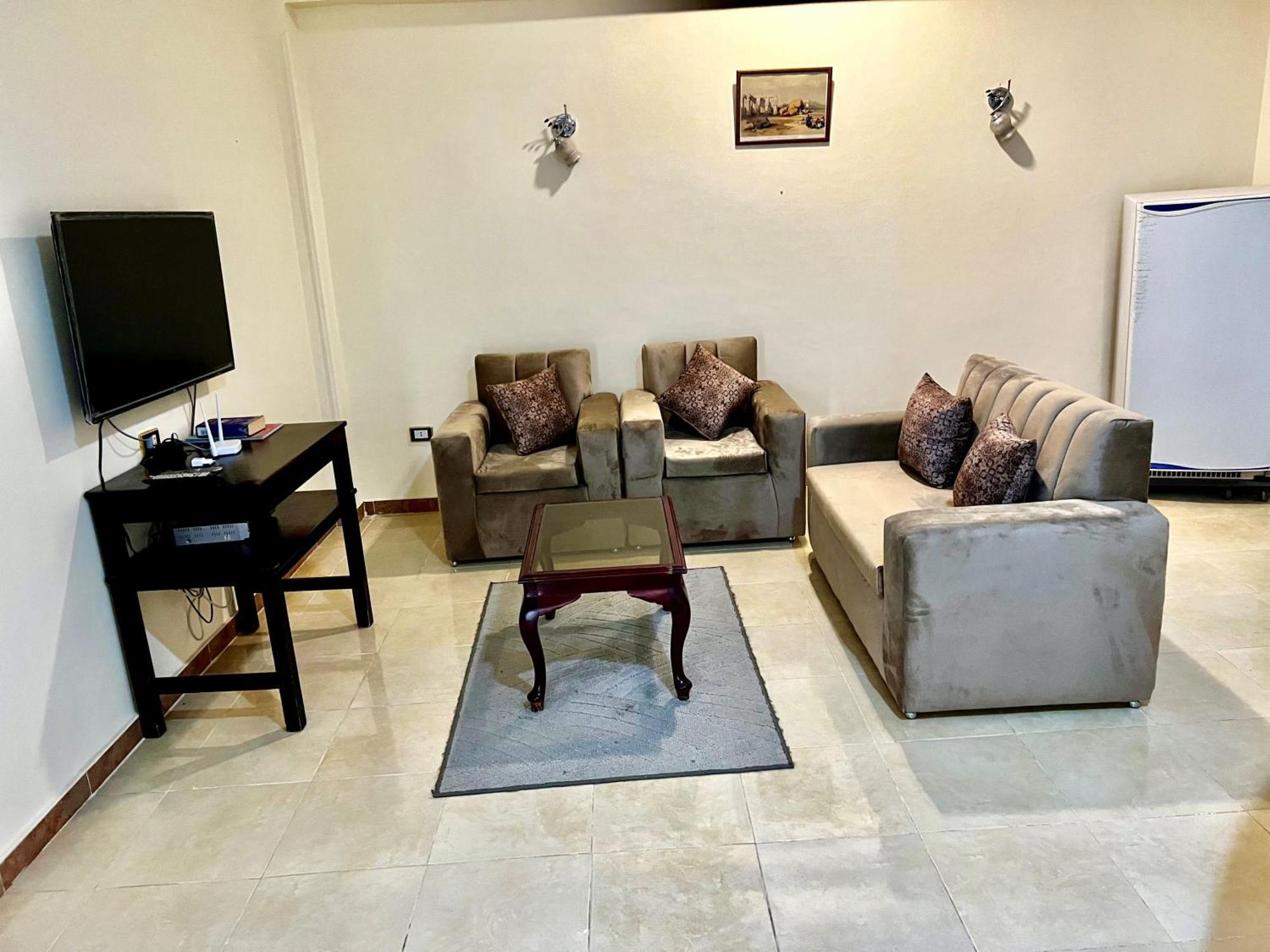 Full Moon House Apartment Luxor