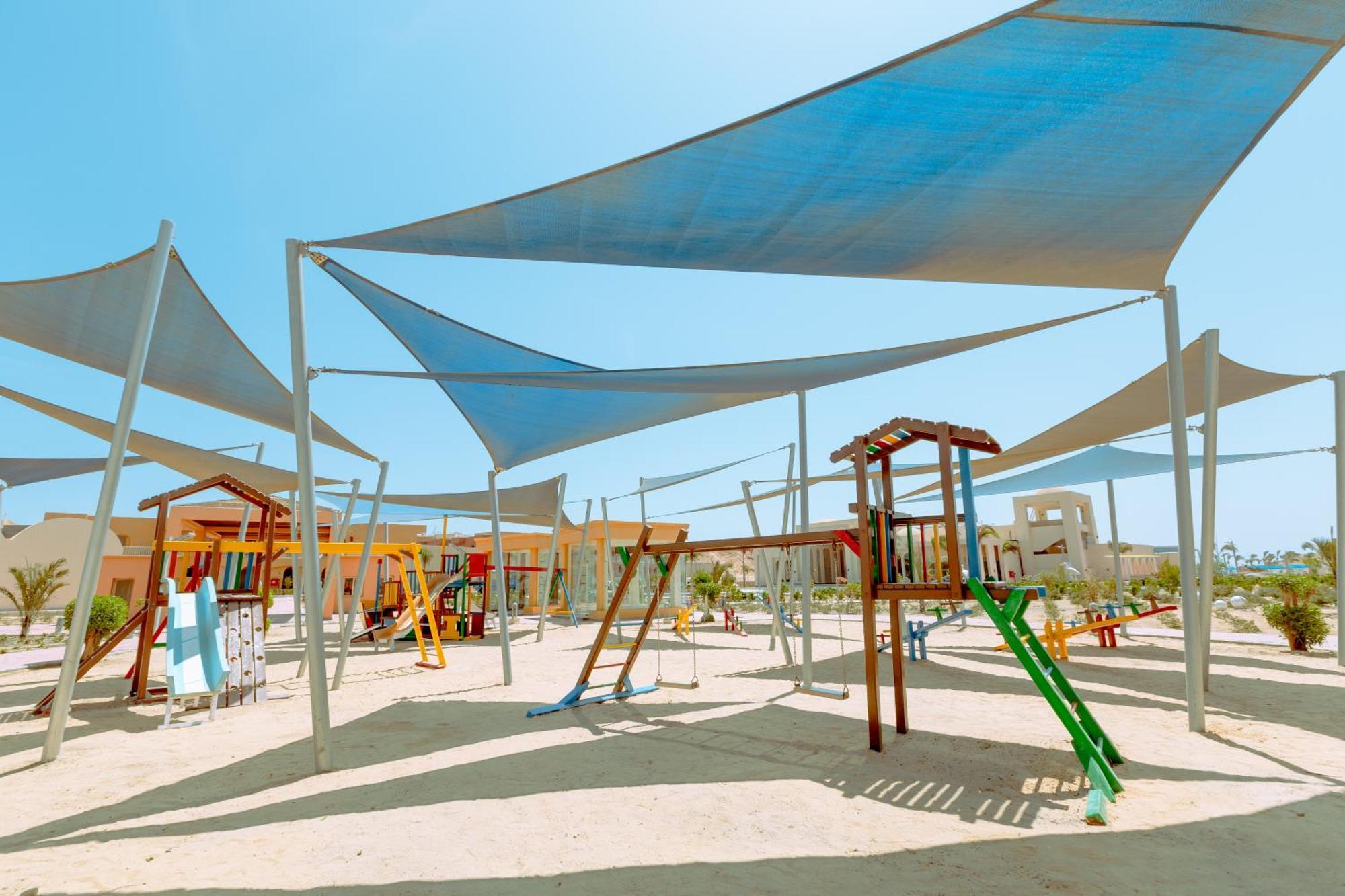 Pickalbatros Villaggio Aqua Park - Portofino 4* Marsa Alem