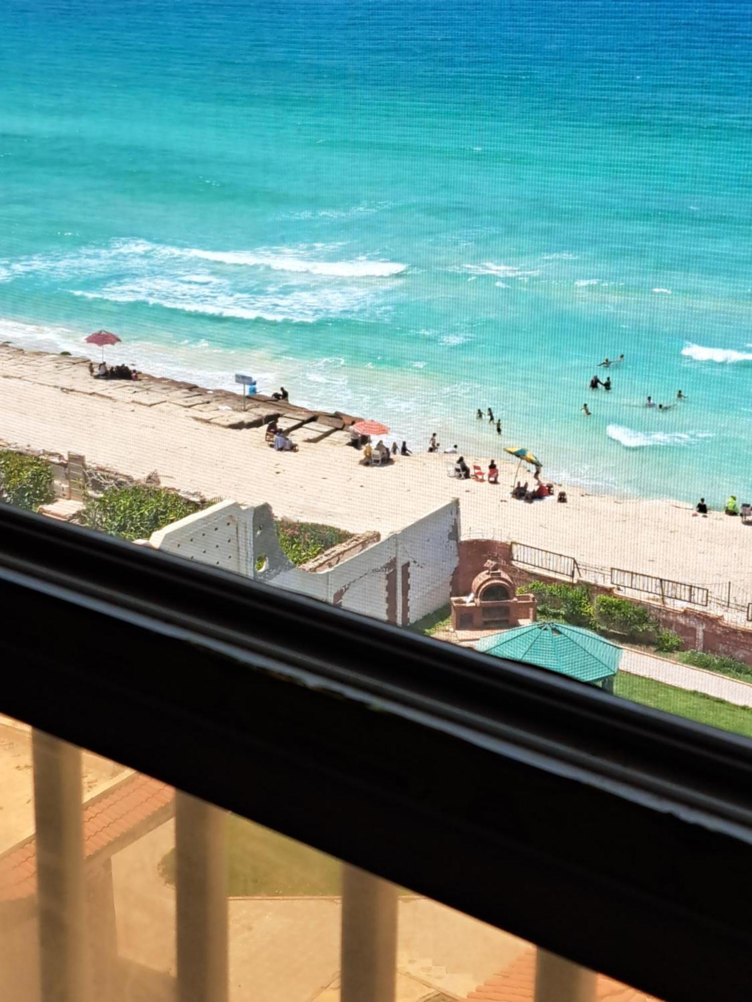 Panorama Sea View Apartment: Coast Getaway * Alexandria