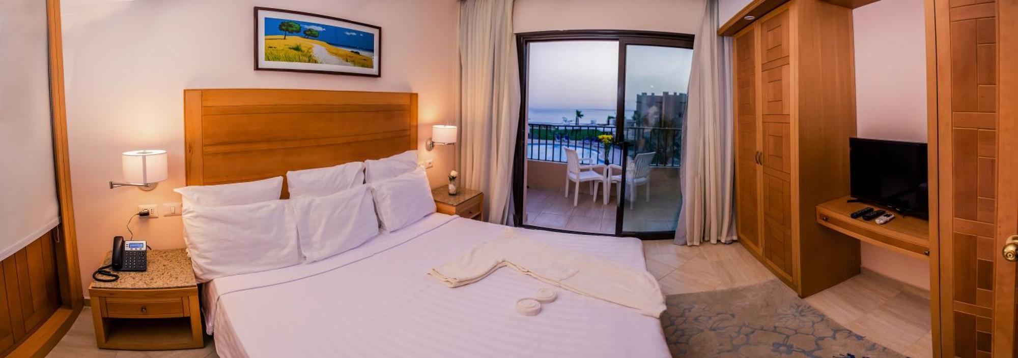 Hotel Sky View 3*
