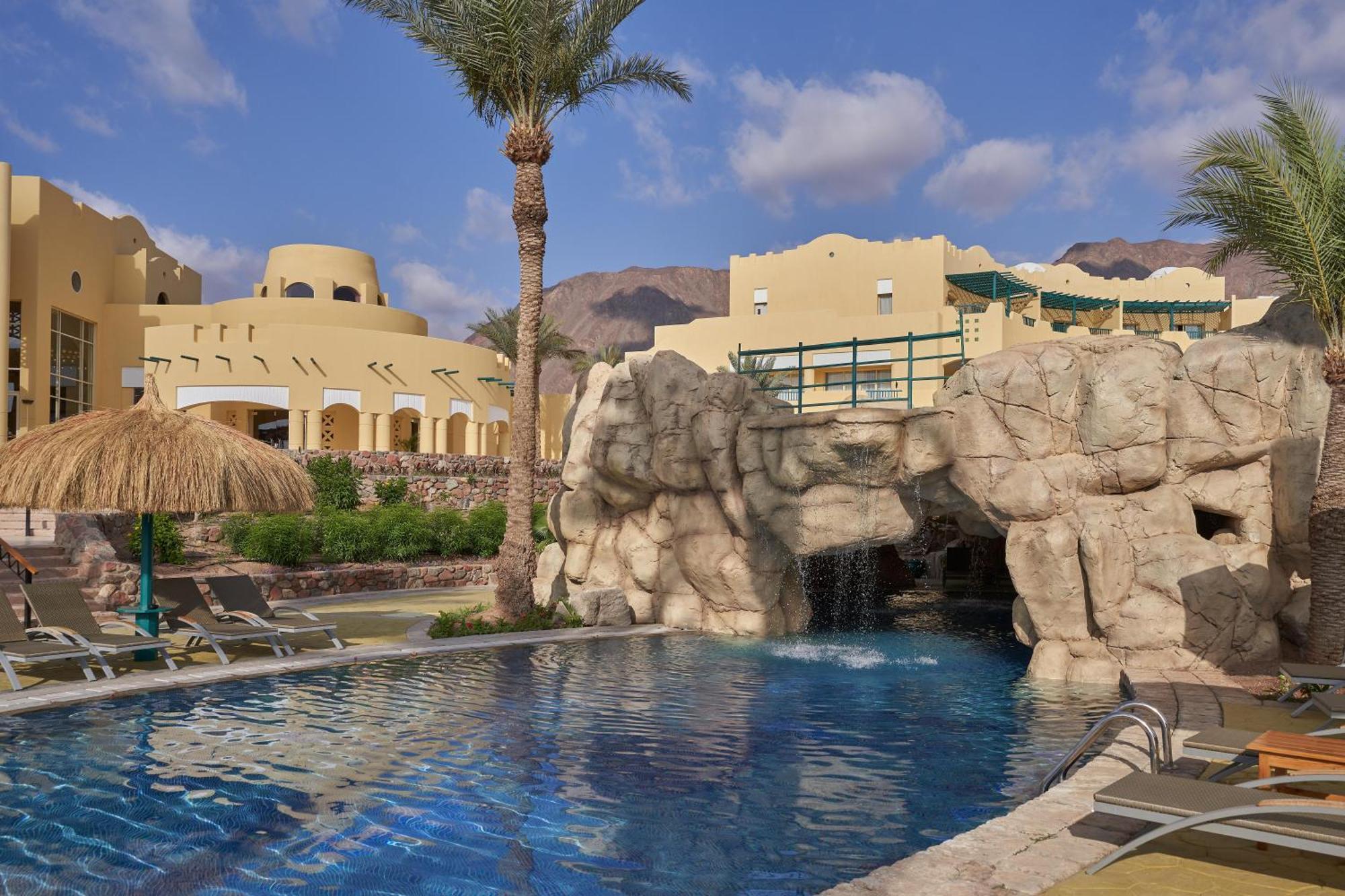 The Bayview Heights Resort