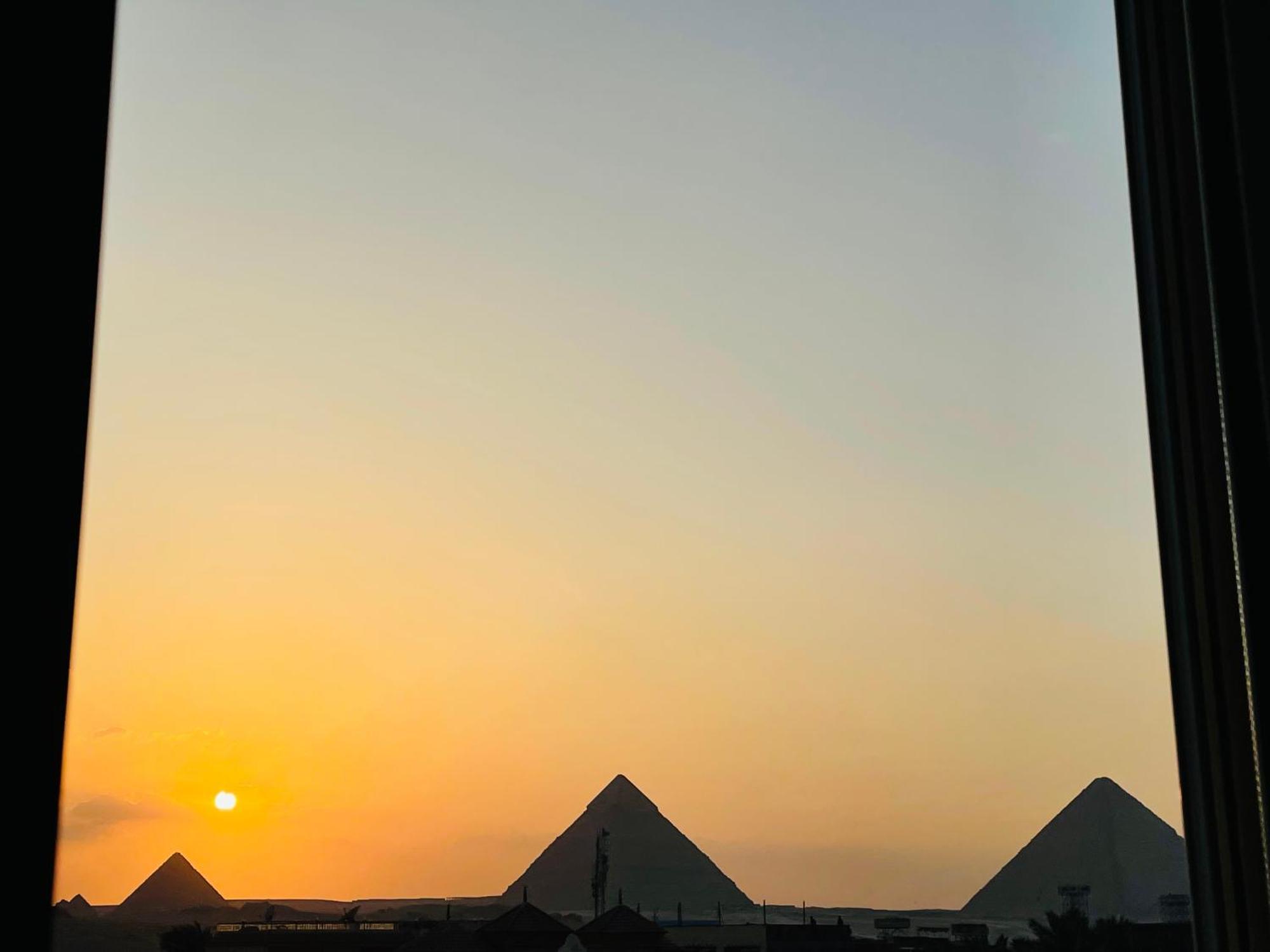Golden Mask Pyramids Kafrat al Jabal