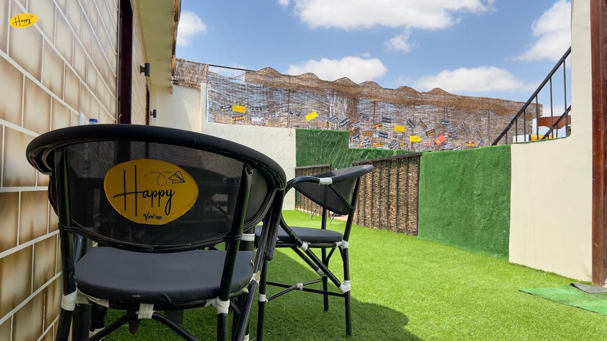 Happy View Hotel 4*