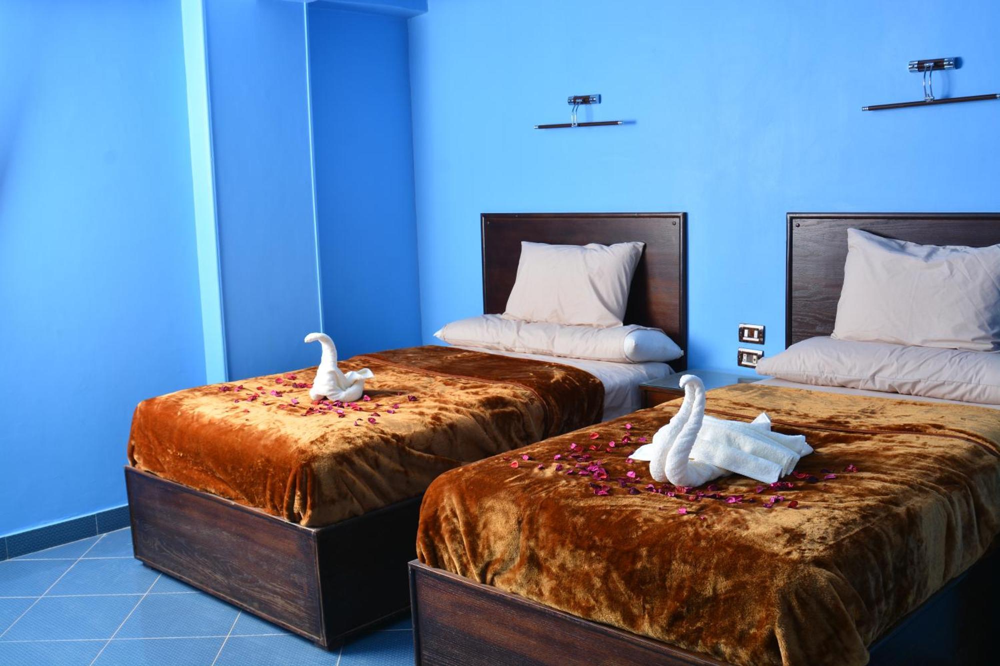 Nile Palace Guest house *