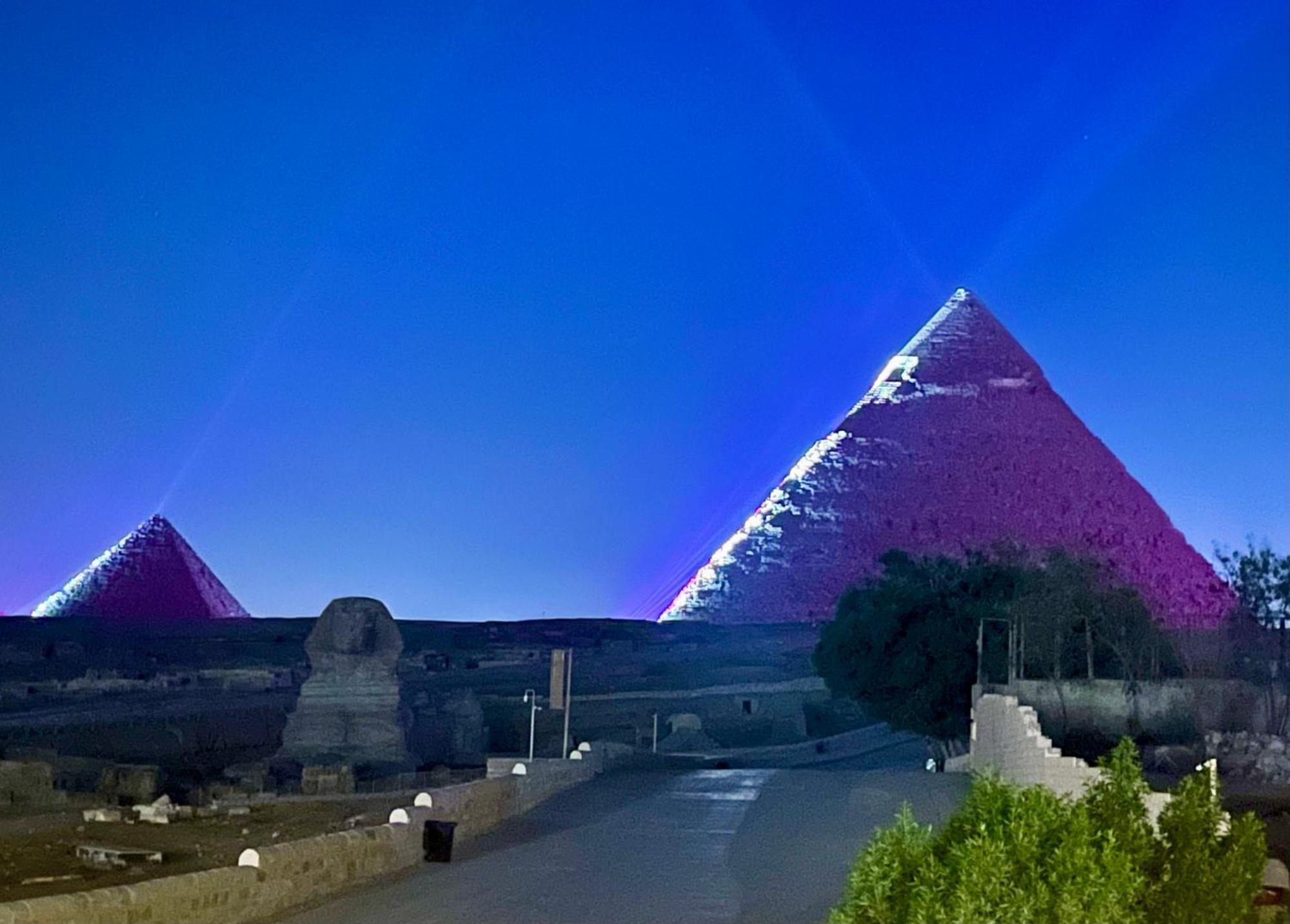 The Gate Front Pyramids & Sphinx View Hotel Kafrat al Jabal