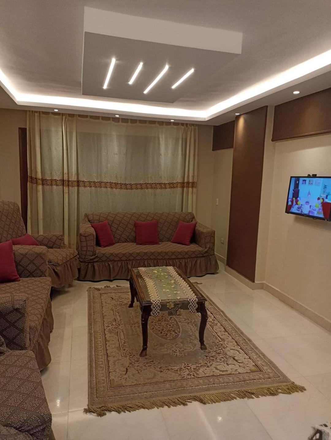 شقه للايجار مكرم عبيد 1 Apartment Cairo