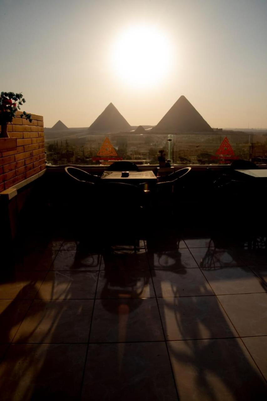 Apartment Panorama Pyramids & Jacuzzi *