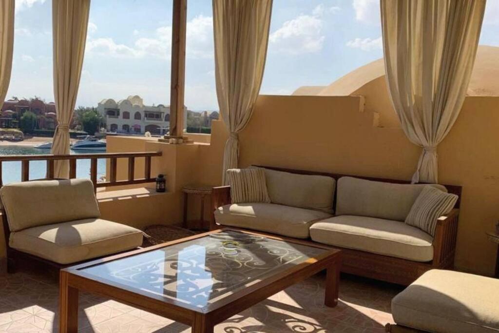 The Seafront Magical Loft! Apartment *