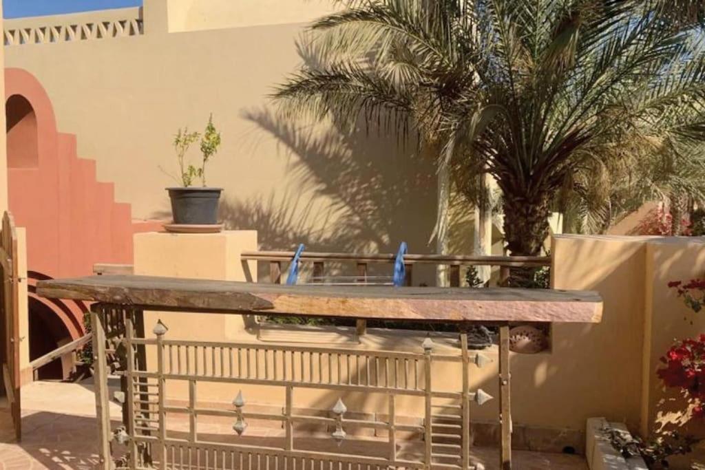 The Seafront Magical Loft! * Hurghada