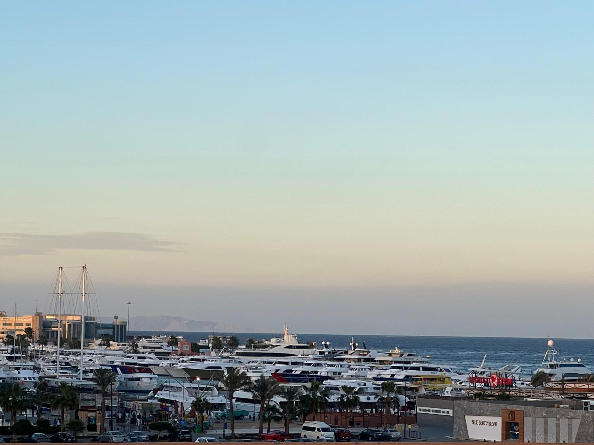 Apartment Marina View